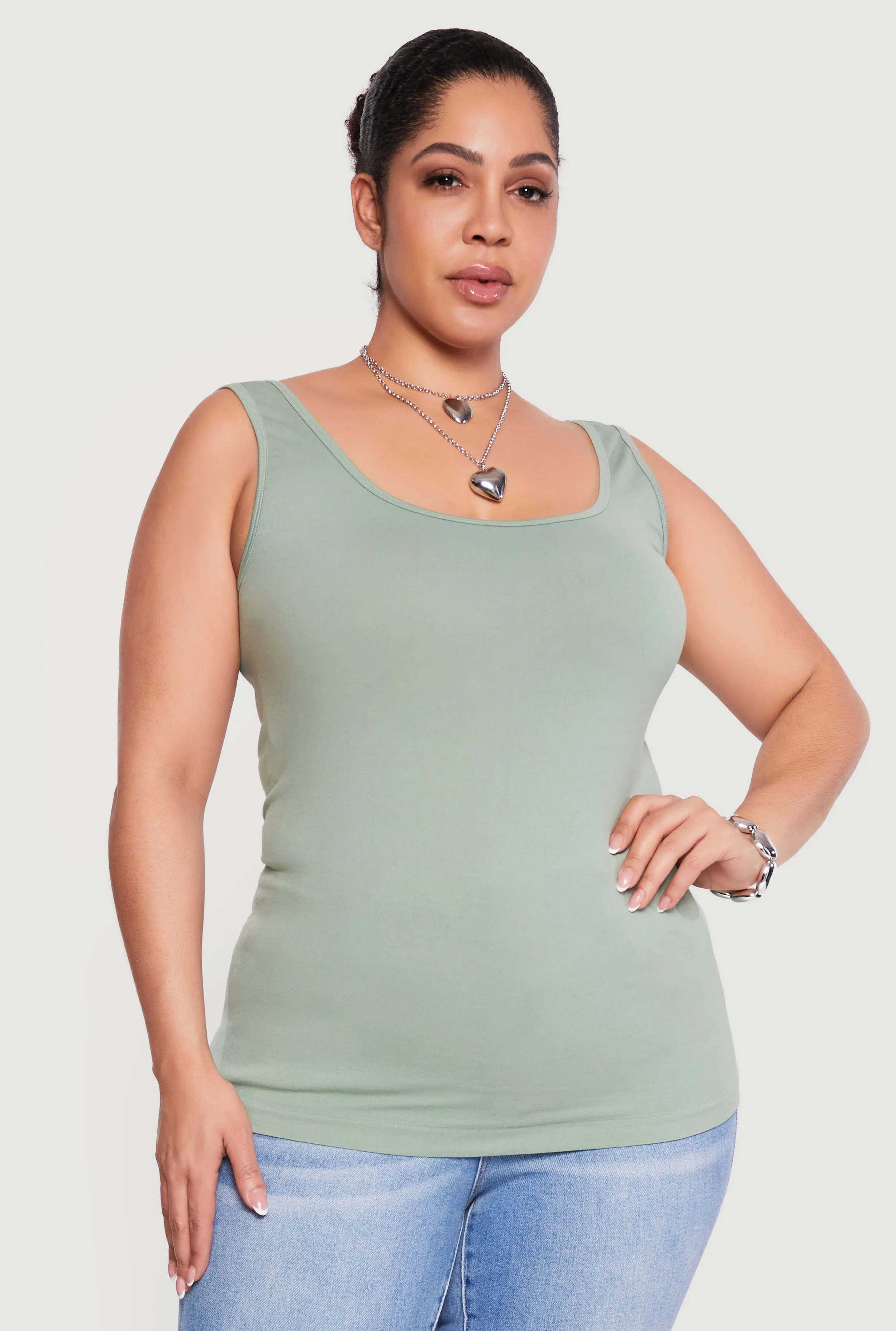 Plus Size Solid Seamless Scoop Neck Tank Top sold by Rainbow product image thumbnail 2