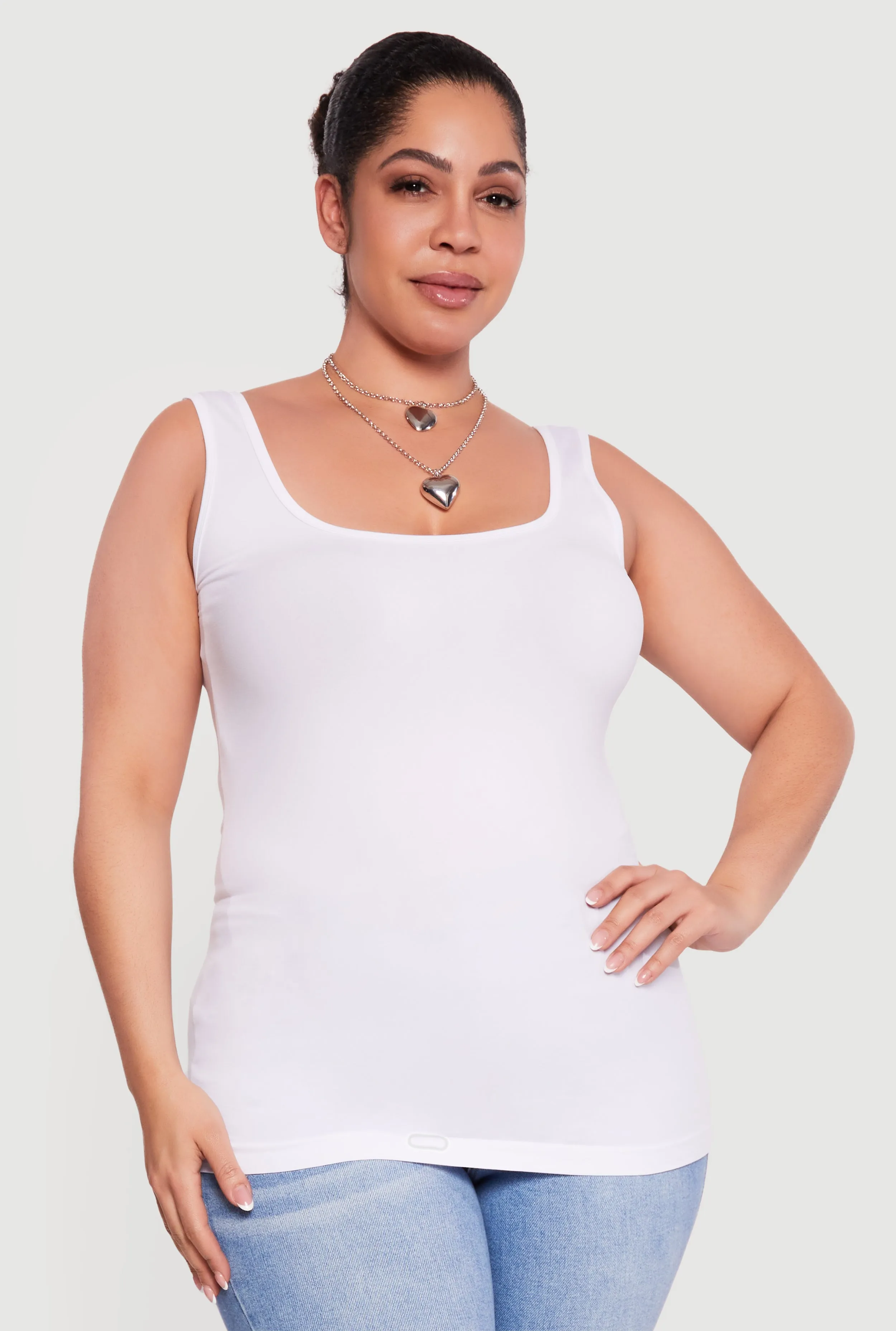Plus Size Solid Seamless Scoop Neck Tank Top sold by Rainbow product image thumbnail 2