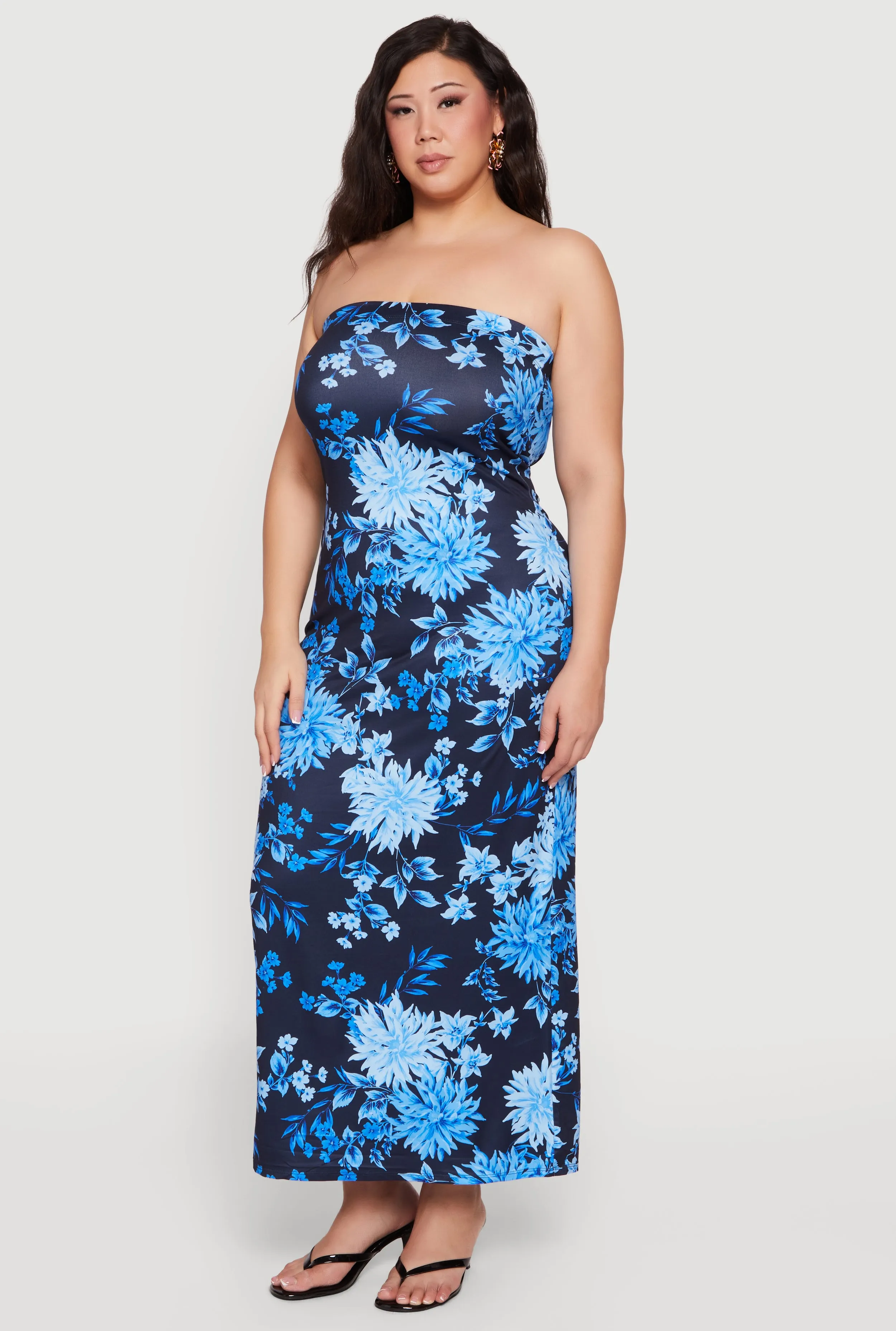Plus Size Floral Slit Back Tube Maxi Dress sold by Rainbow product image thumbnail 2