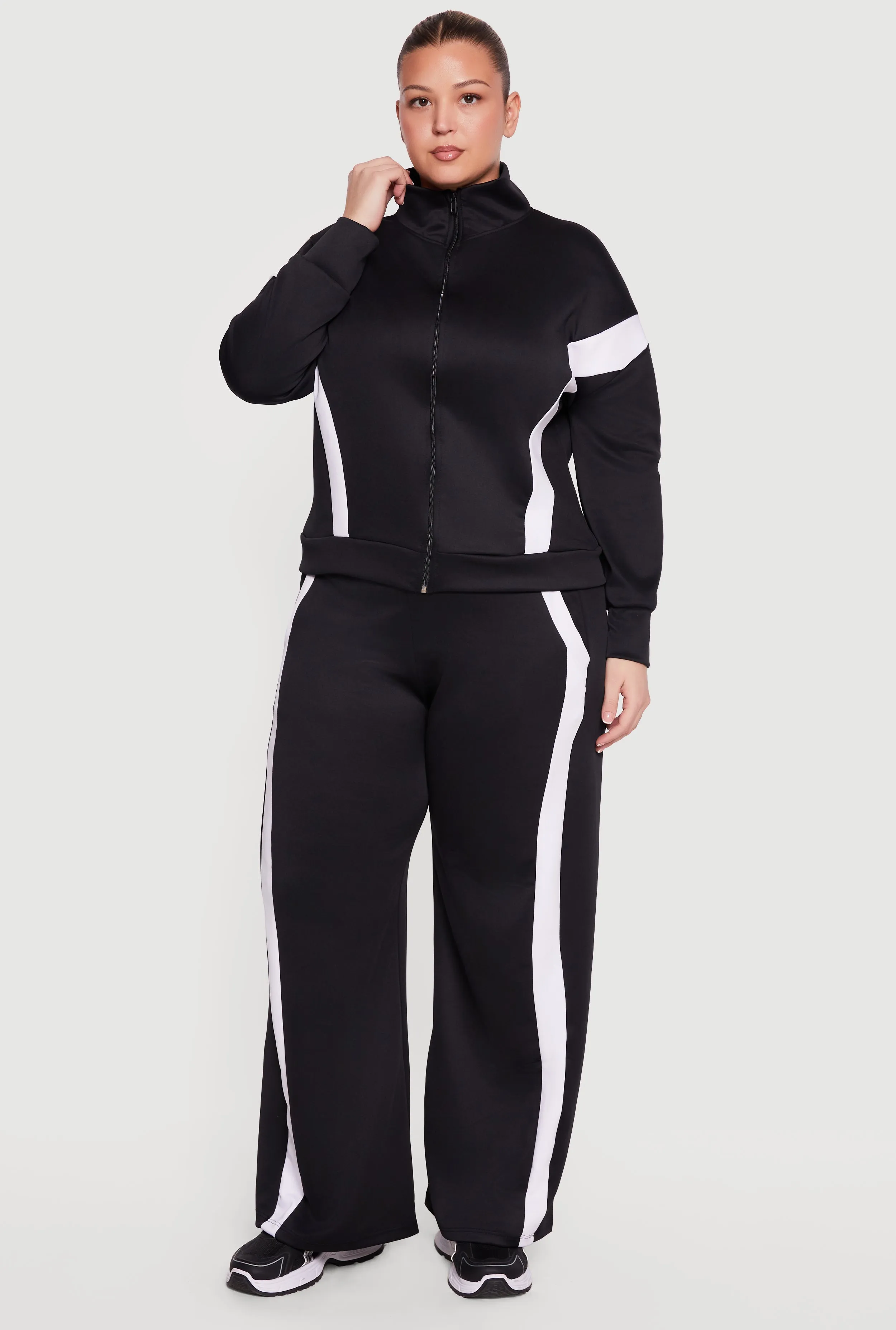 Plus Size Contrast Trim Mock Neck Zip Front Active Jacket sold by Rainbow product image thumbnail 2