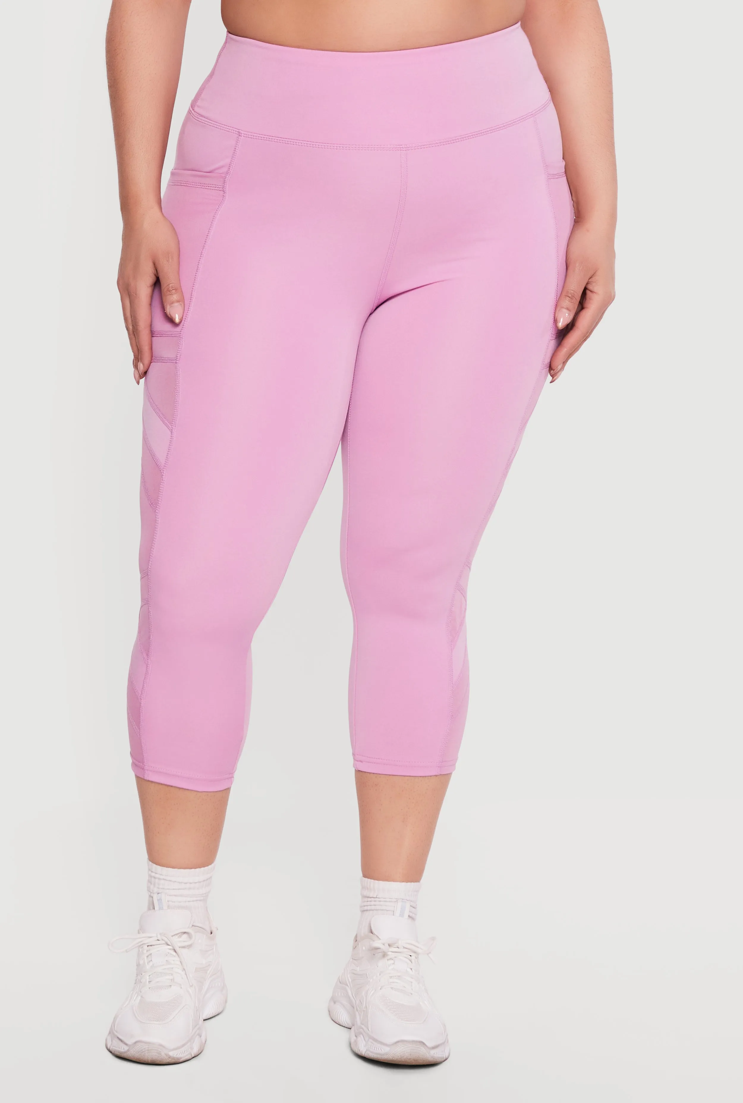 Plus Size Side Pocket Capri Leggings with Mesh Detail sold by Rainbow product image thumbnail 3