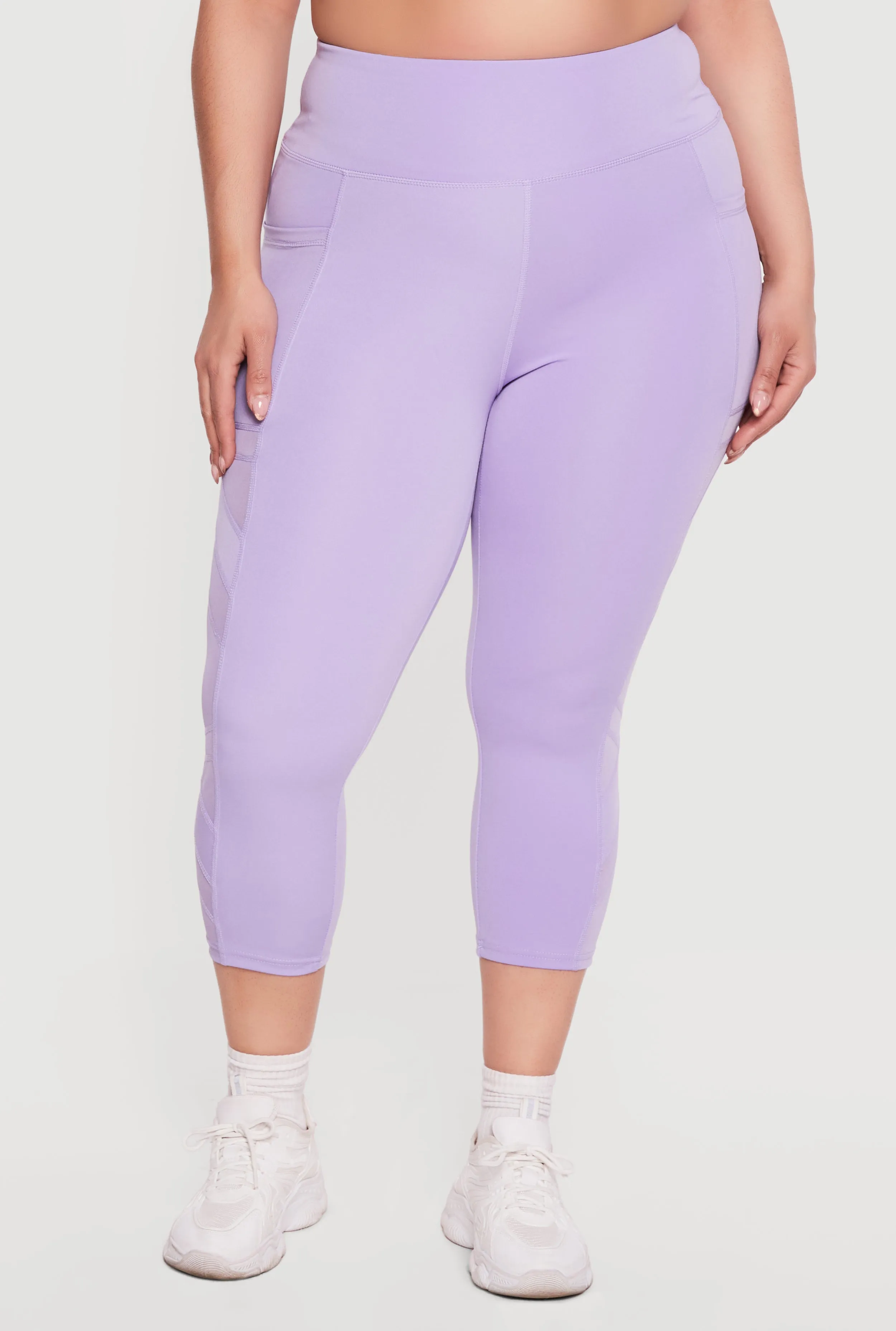Plus Size Side Pocket Capri Leggings with Mesh Detail sold by Rainbow product image thumbnail 3