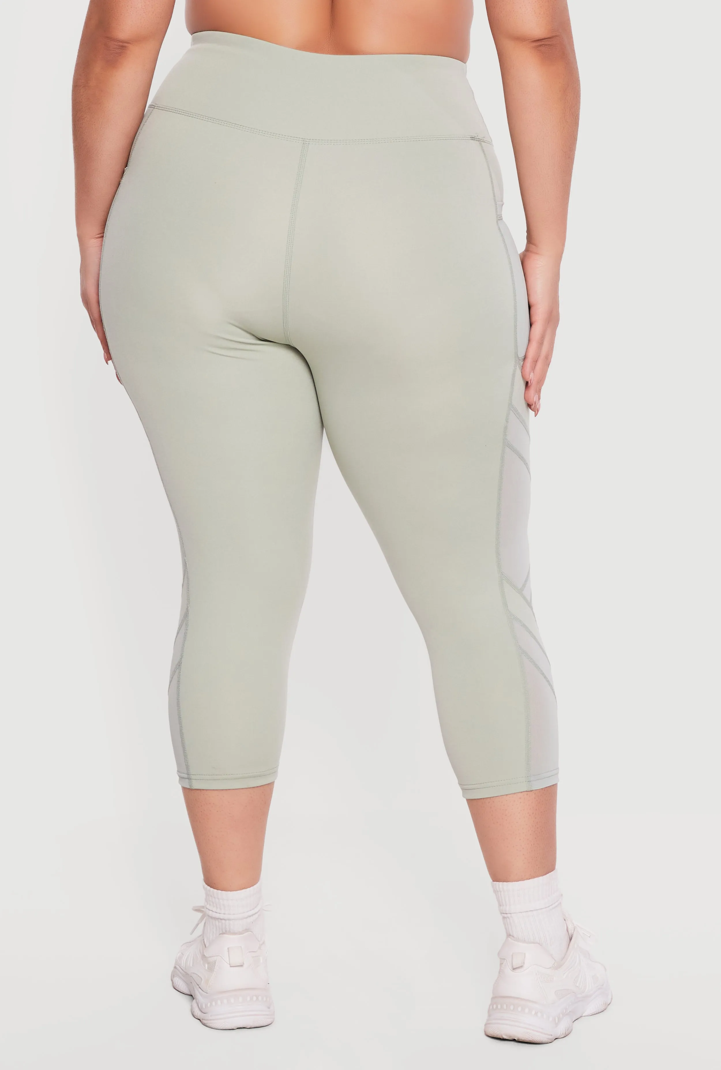 Plus Size Side Pocket Capri Leggings with Mesh Detail sold by Rainbow product image thumbnail 5