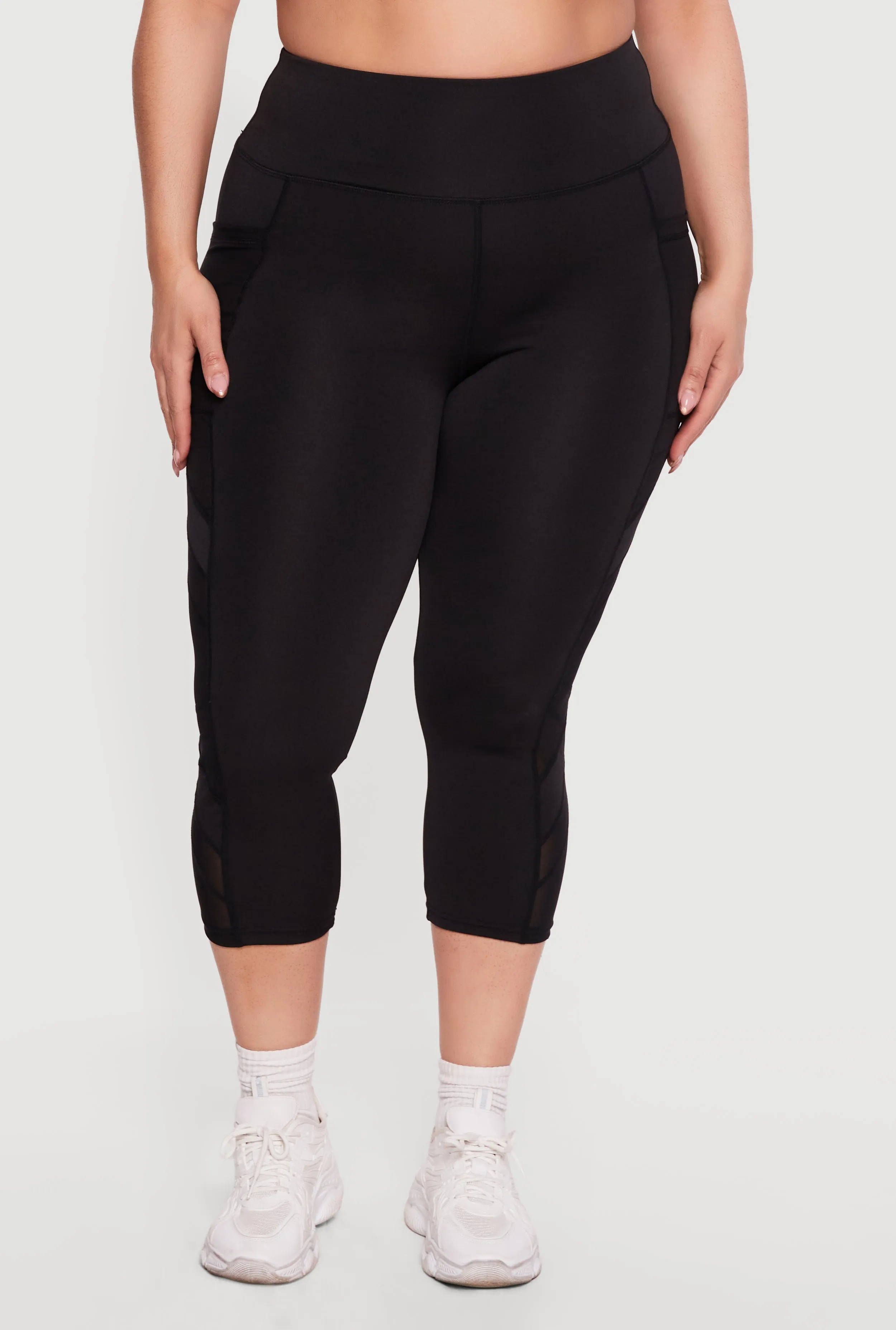 Plus Size Side Pocket Capri Leggings with Mesh Detail sold by Rainbow product image thumbnail 3