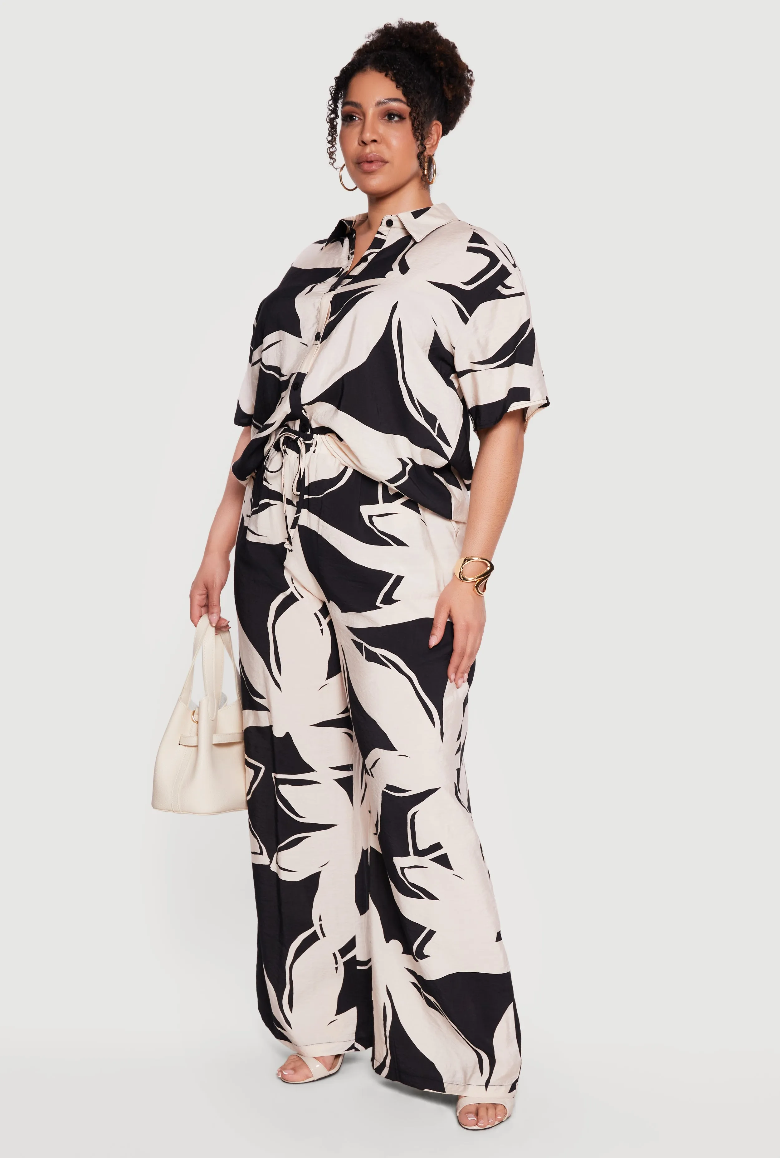 Plus Size Abstract Flower Print Shirt sold by Rainbow product image thumbnail 3