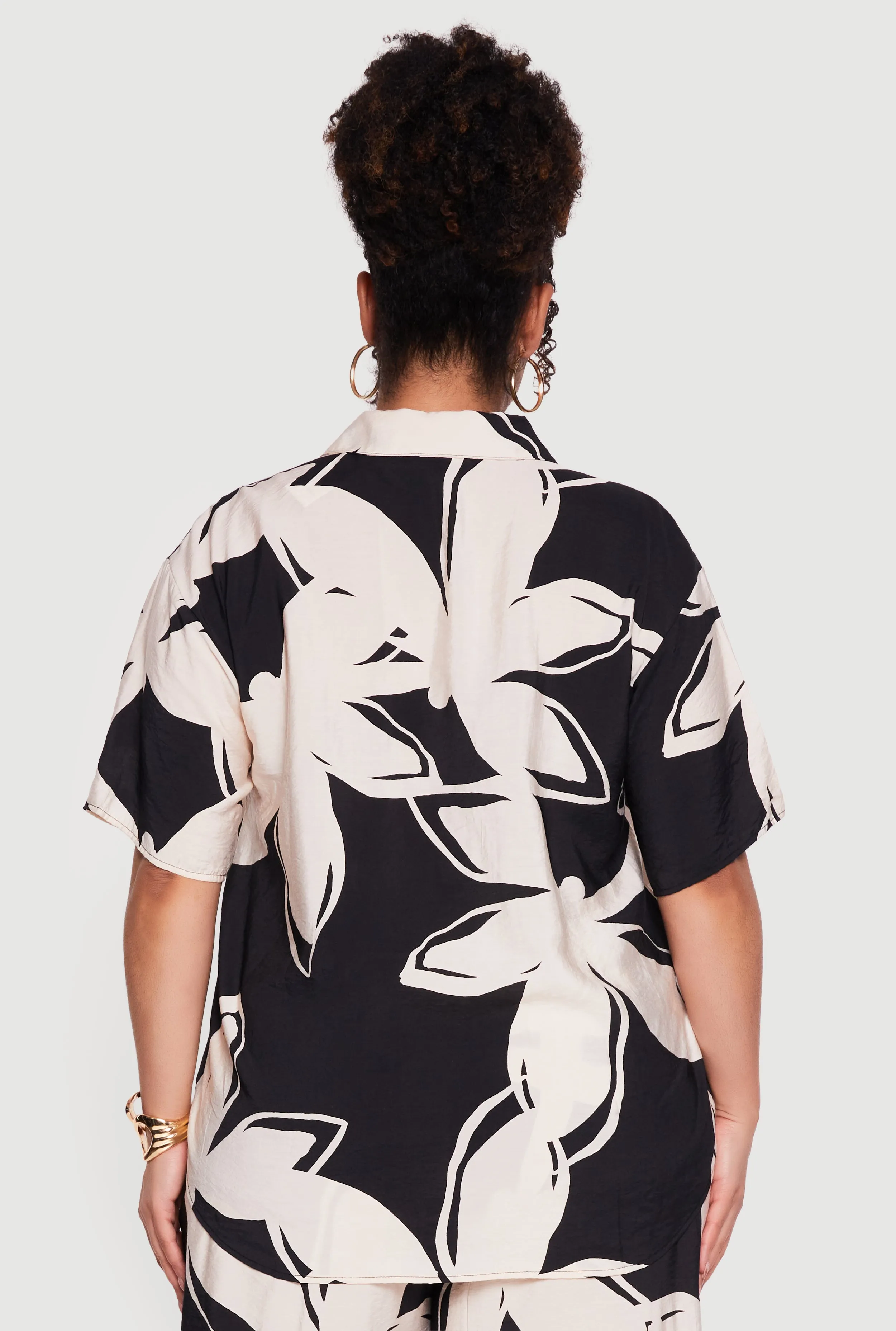 Plus Size Abstract Flower Print Shirt sold by Rainbow product image thumbnail 5