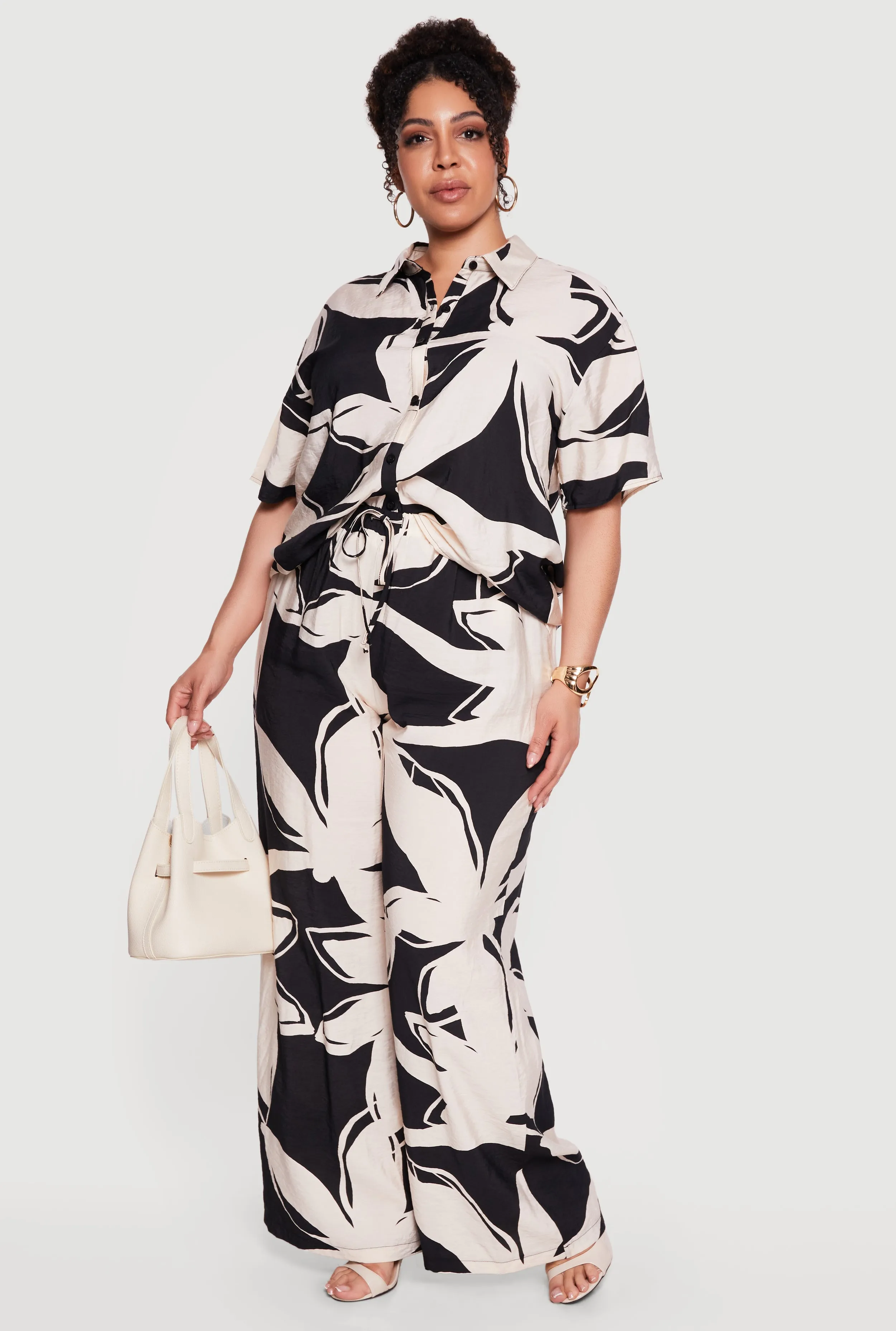 Plus Size Abstract Flower Print Shirt sold by Rainbow product image thumbnail 2