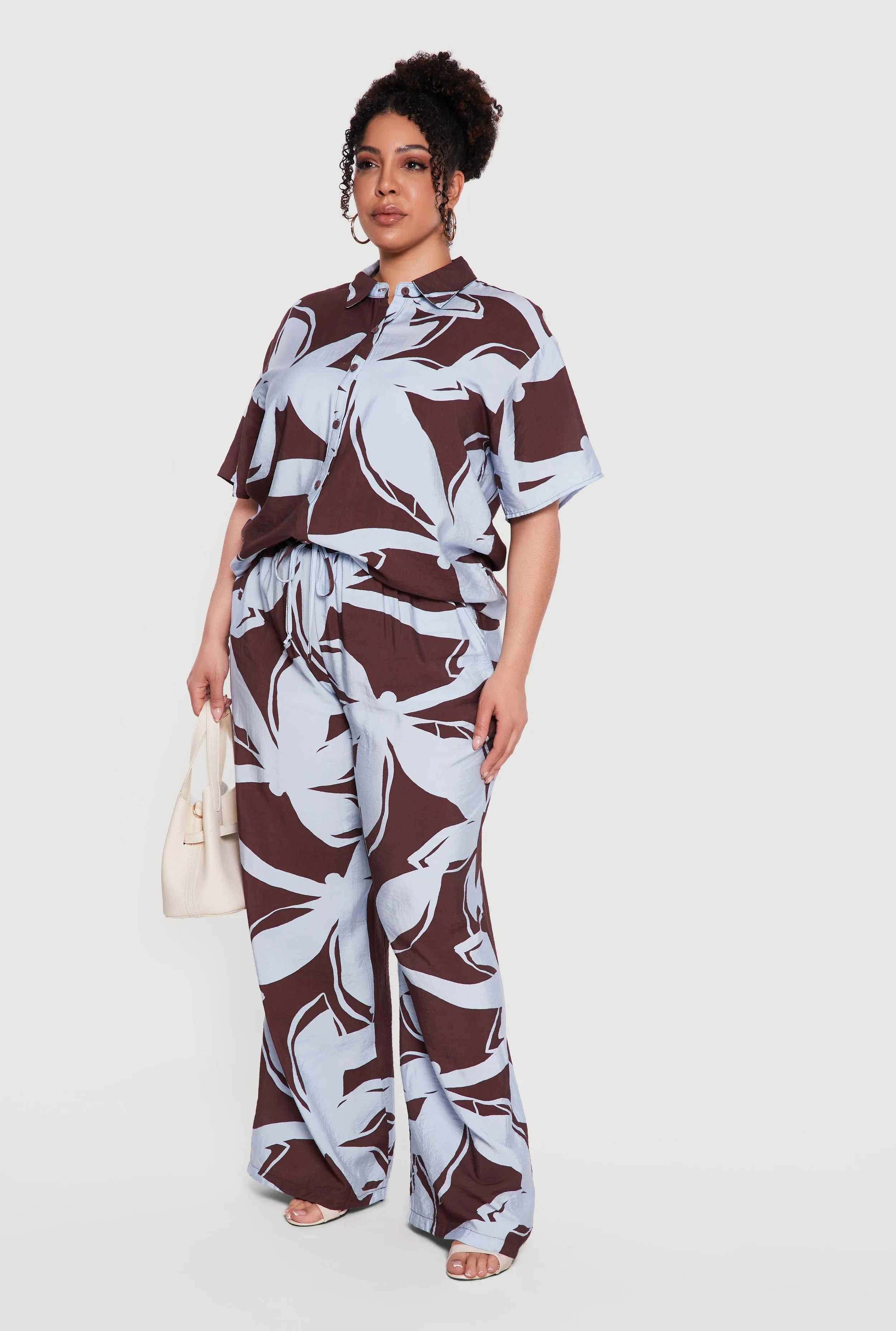 Plus Size High Waisted Wide Leg Patterned Crepe Knit Pants sold by Rainbow product image thumbnail 2