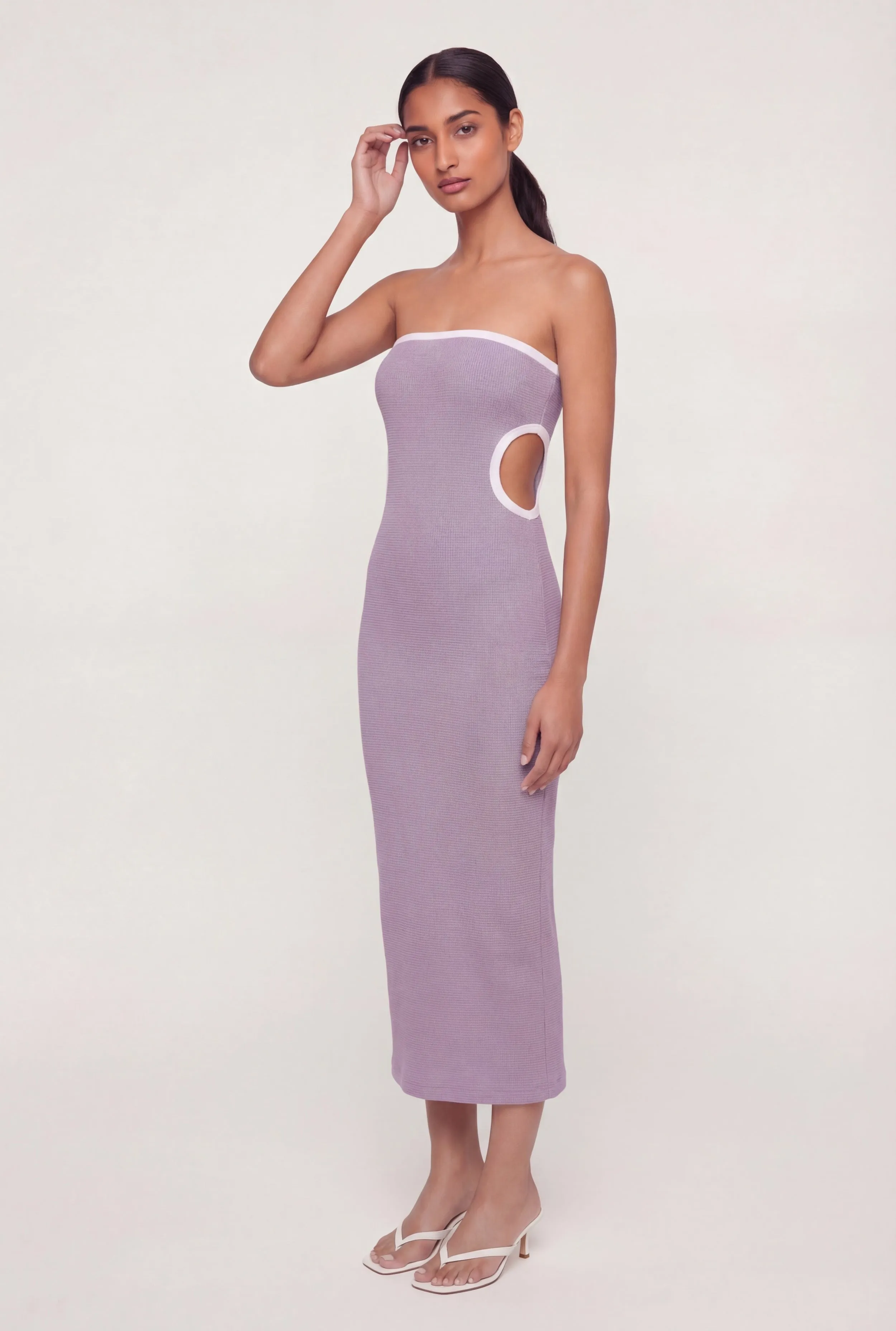 Contrast Trim Cutout Side Tube Midi Dress sold by Rainbow product image thumbnail 2