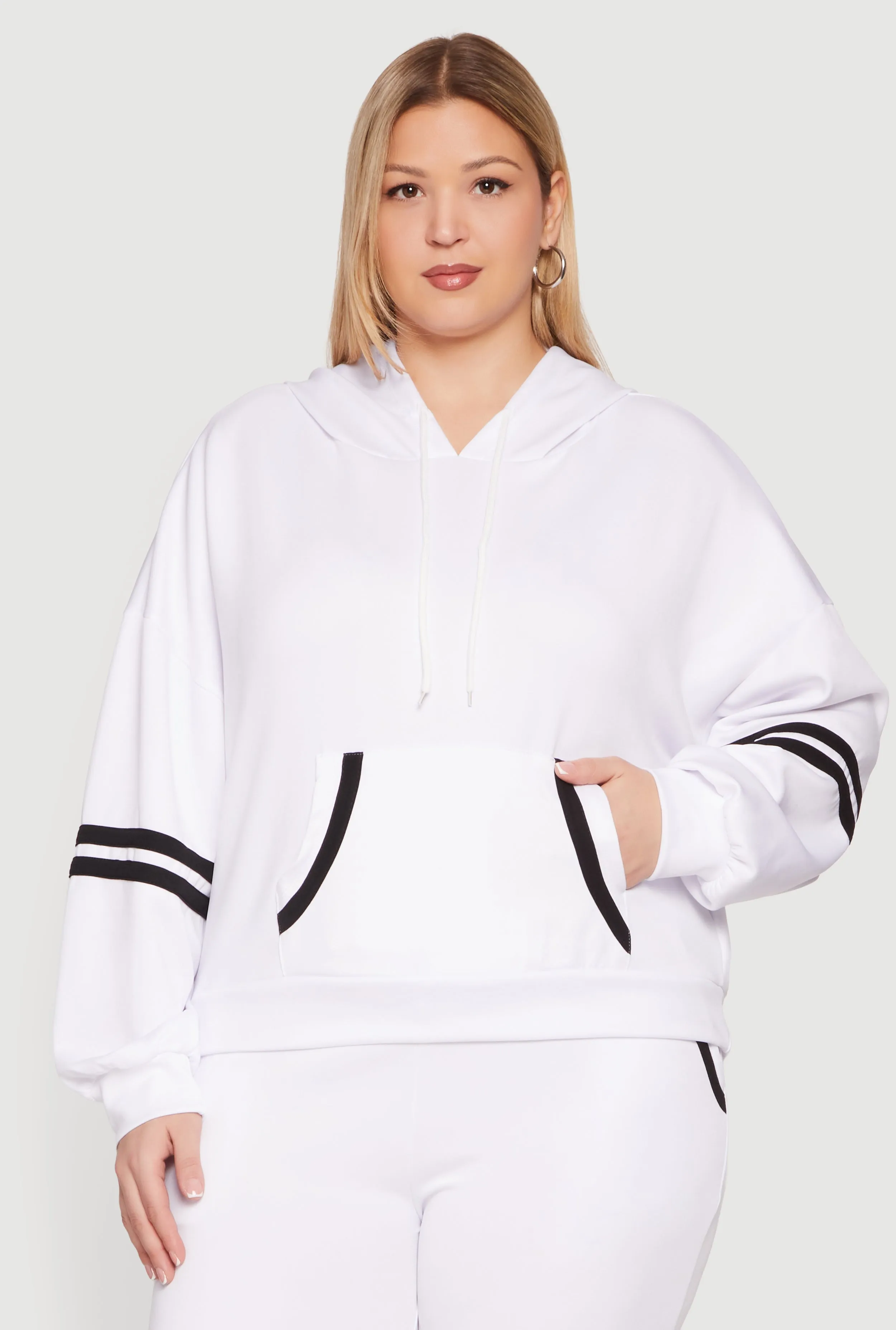 Plus Size Contrast Trim Detail Kangaroo Pocket Hoodie sold by Rainbow product image thumbnail 4