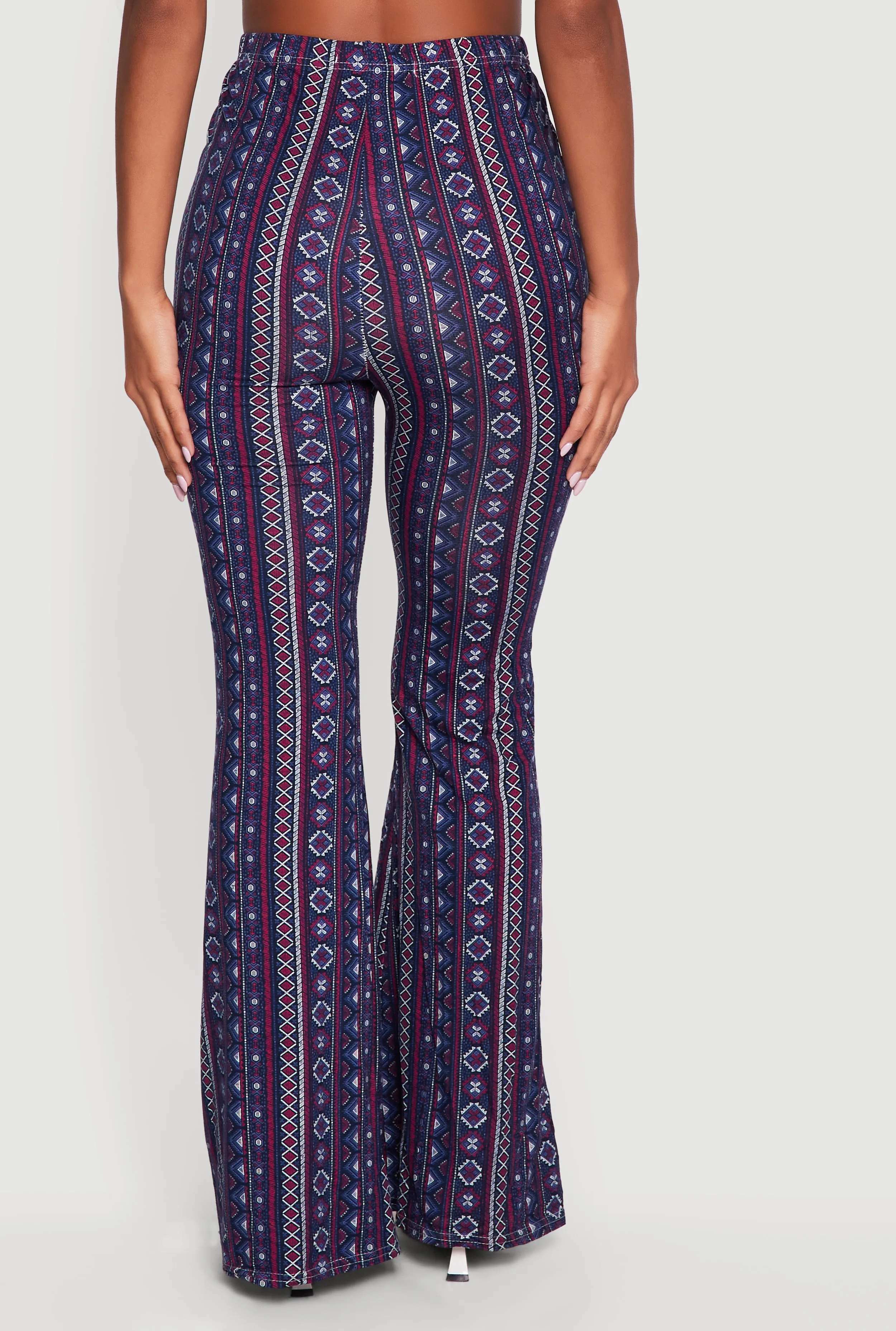 High Waisted Printed Pattern Flared Leggings sold by Rainbow product image thumbnail 5