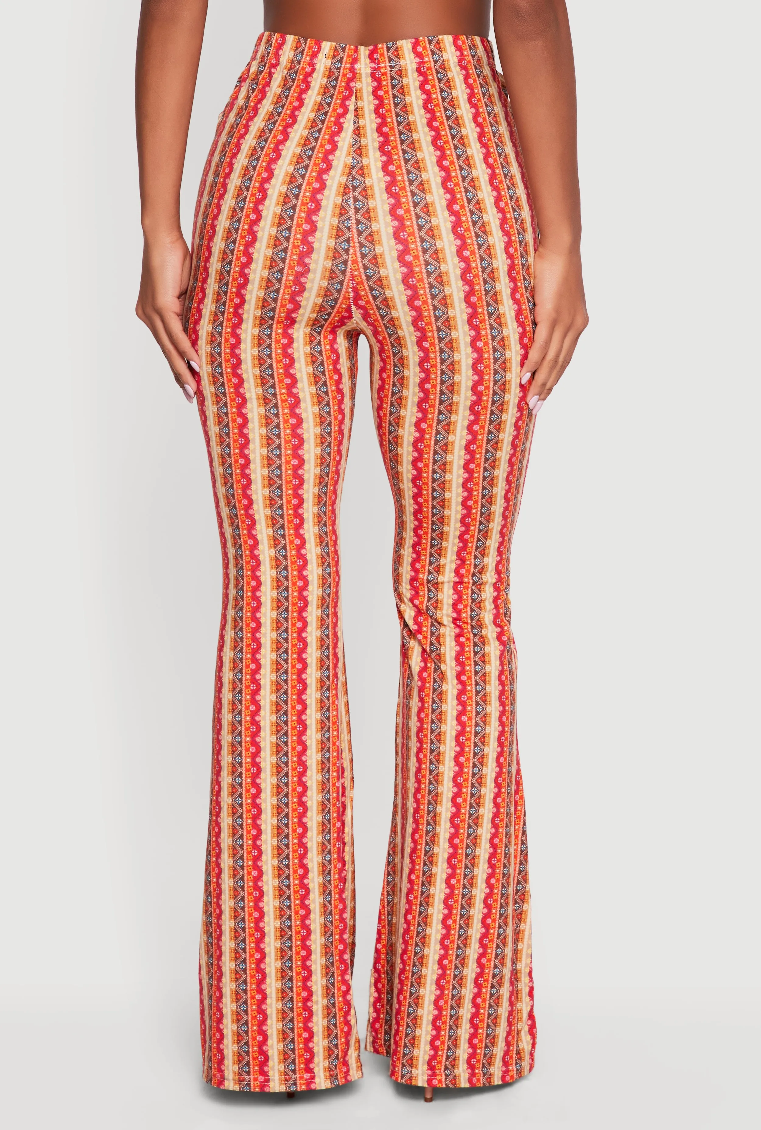 High Waisted Printed Pattern Flared Leggings sold by Rainbow product image thumbnail 5