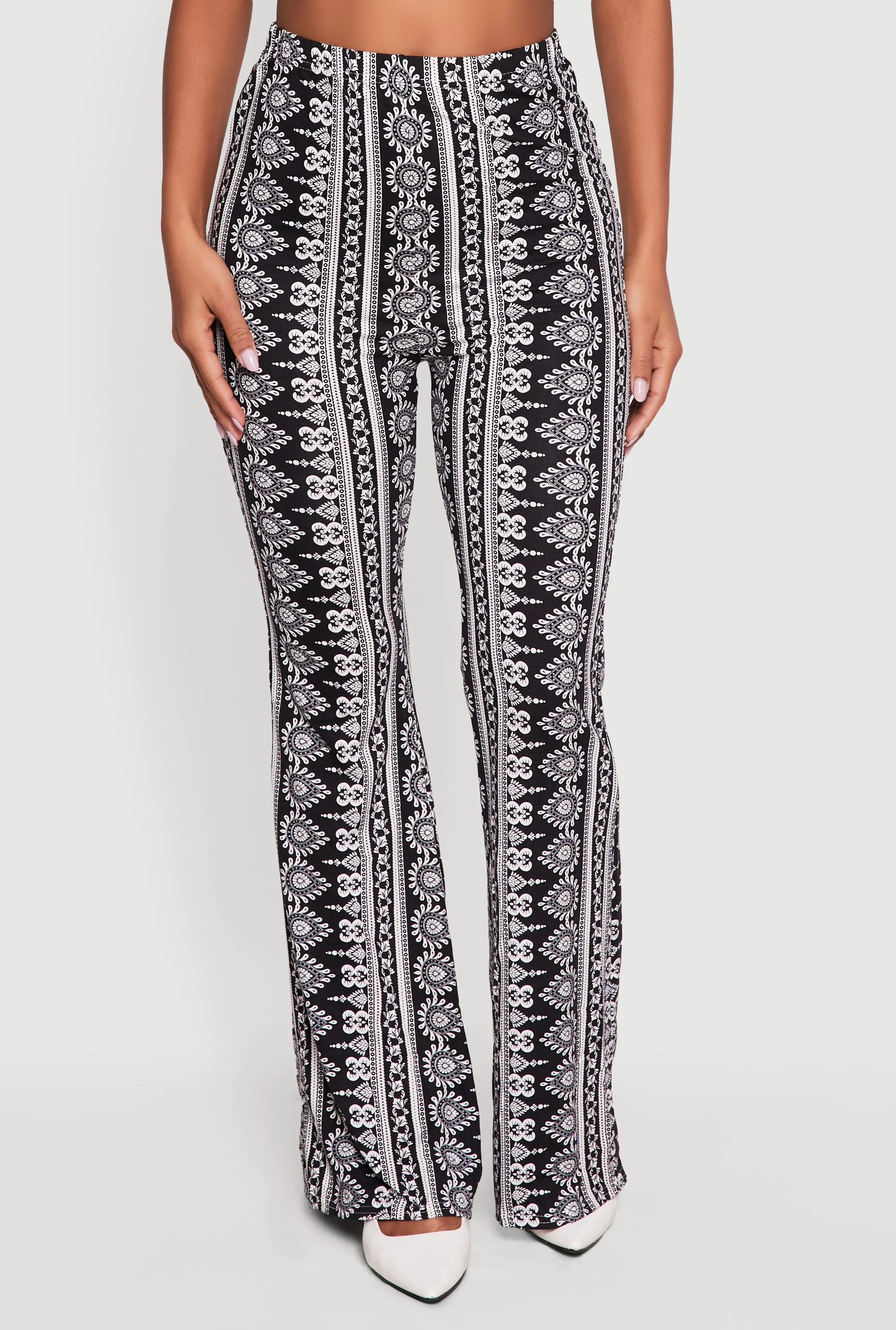 High Waisted Printed Pattern Flared Leggings sold by Rainbow product image thumbnail 3