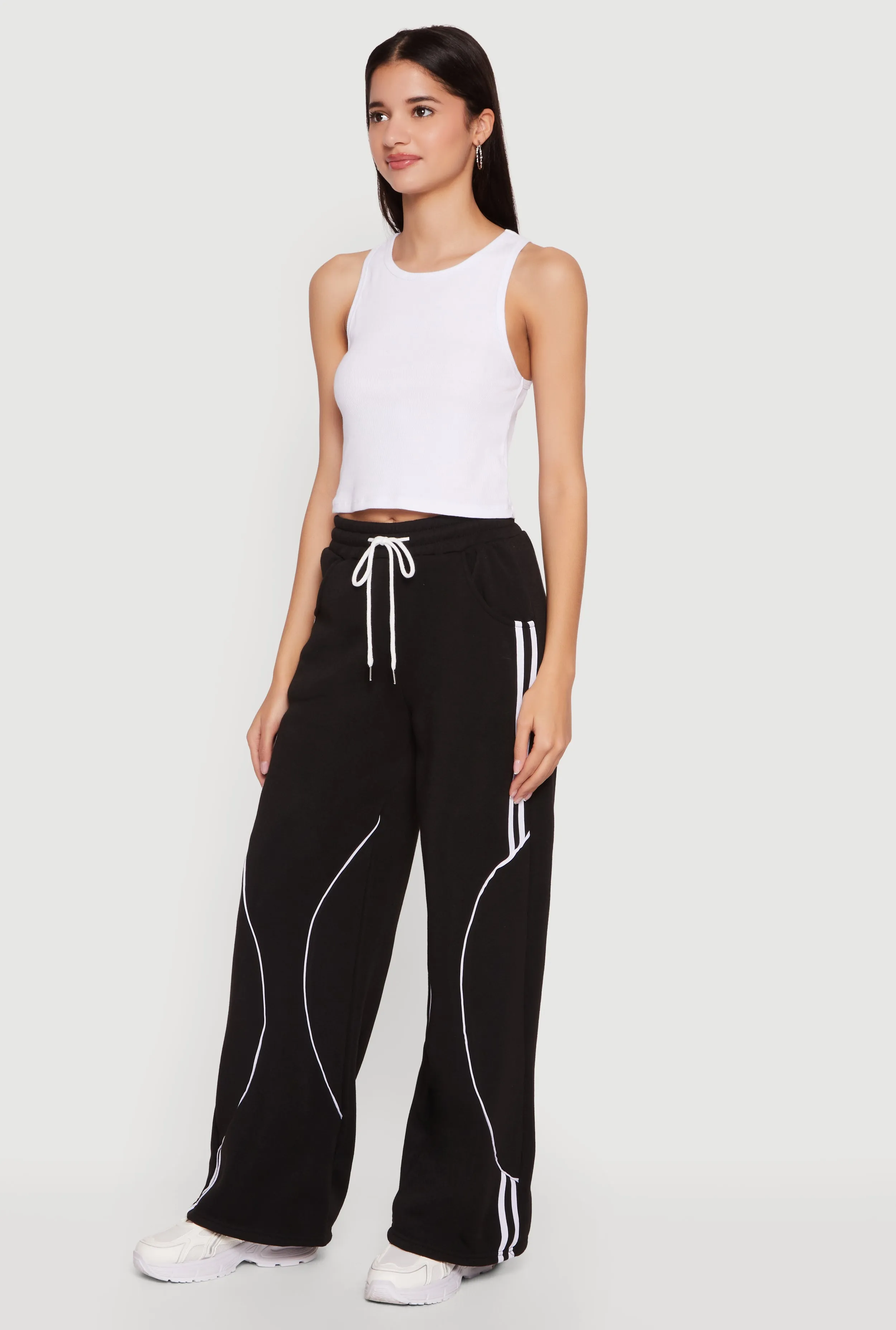 Contrast Trim Drawstring Waist Wide Leg Sweatpants sold by Rainbow product image thumbnail 2