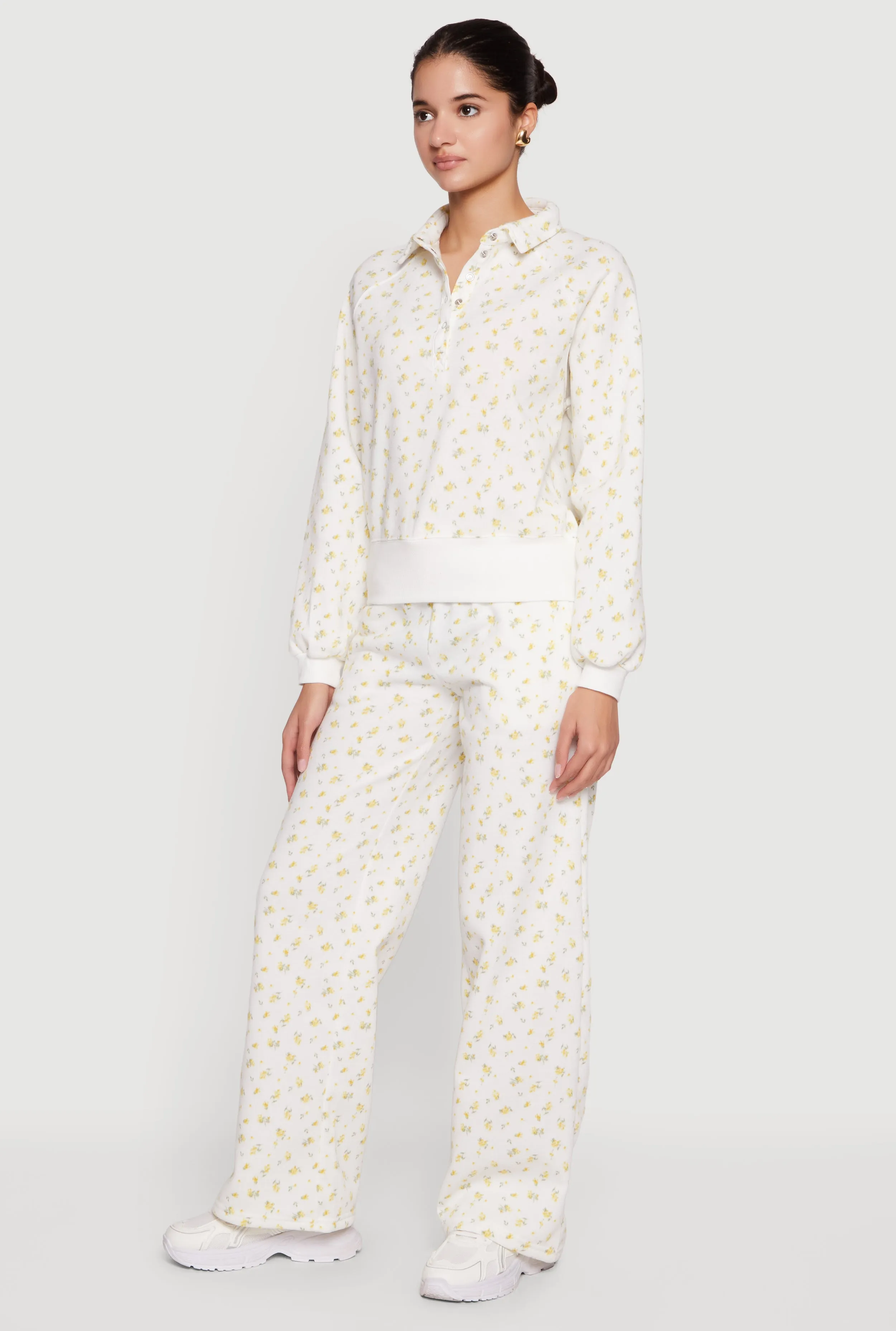 Ditsy Floral Print High Waisted Sweatpants sold by Rainbow product image thumbnail 2
