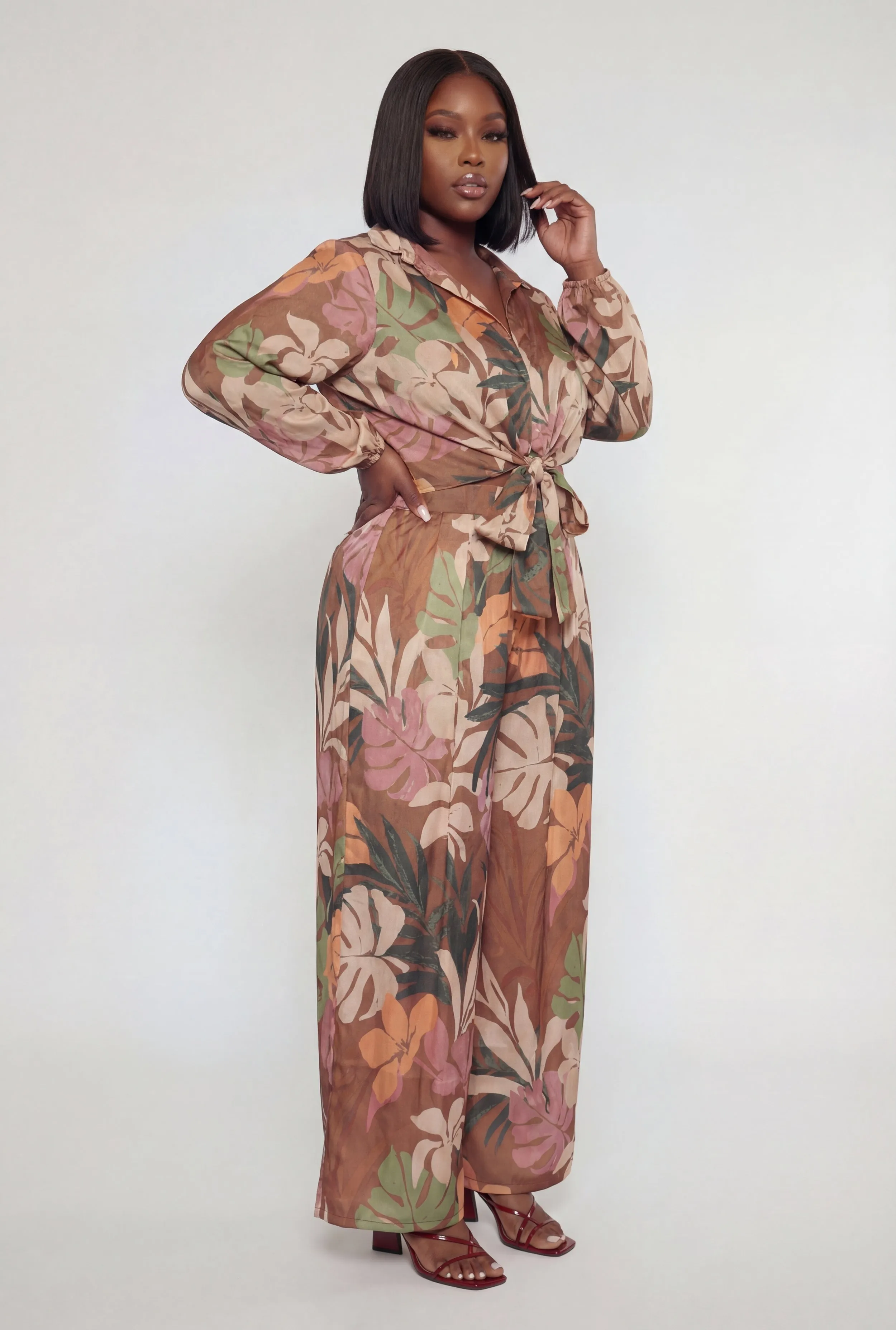 Plus Size High Waisted Printed Satin Palazzo Pants sold by Rainbow product image thumbnail 2