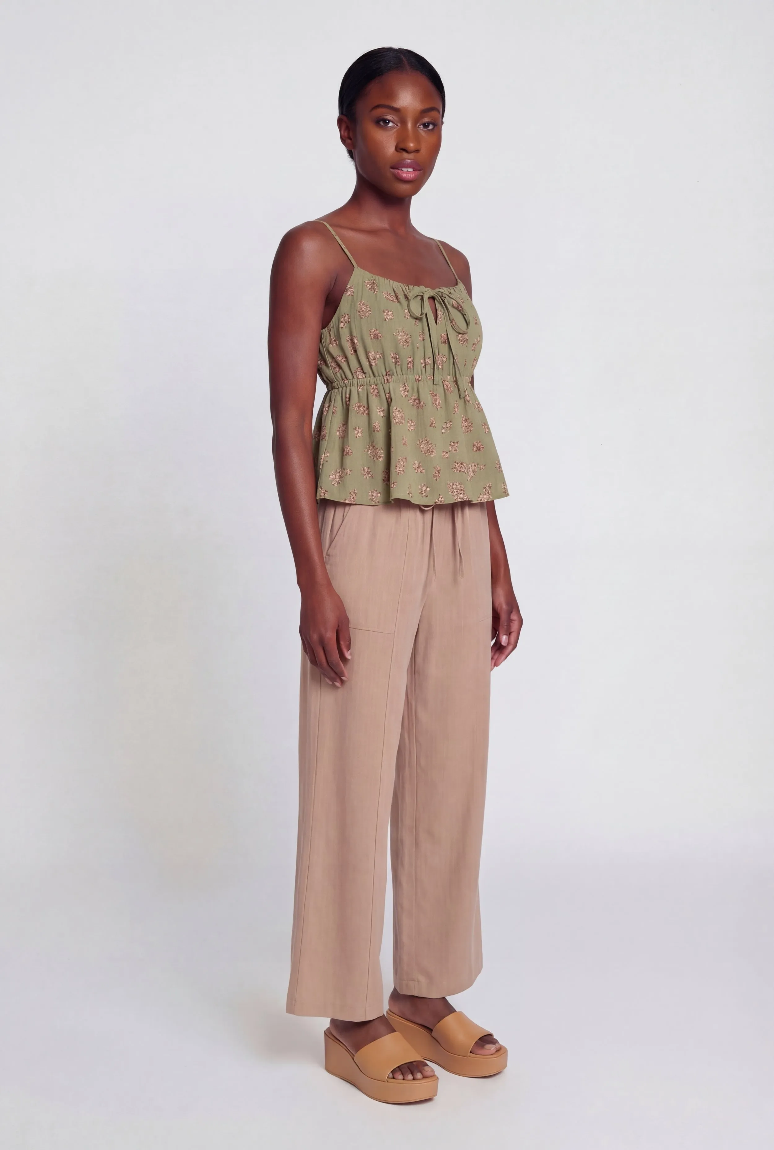 Floral Print Tie Front Keyhole Detail Top sold by Rainbow product image thumbnail 3