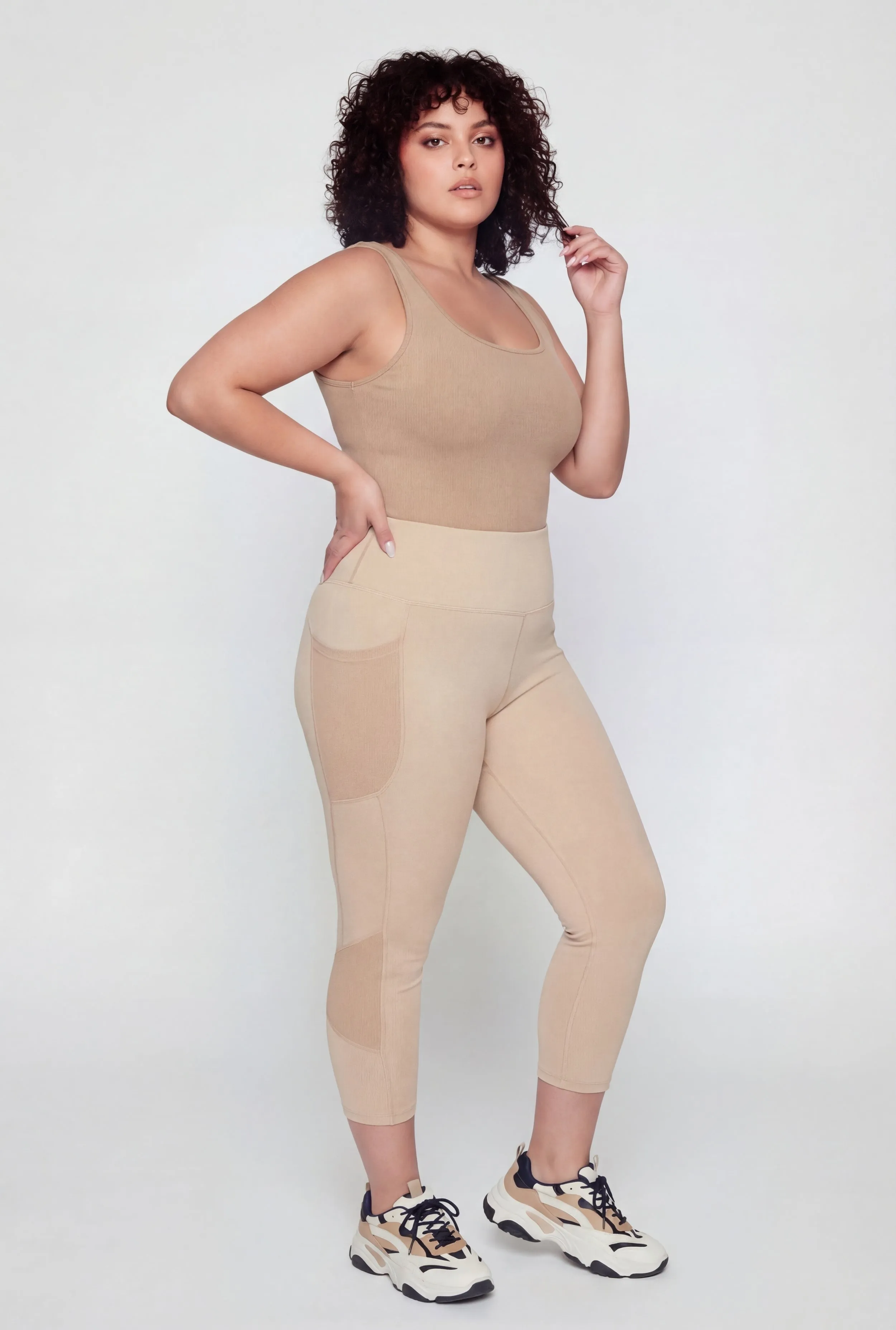 Plus Size Mesh Detail Cropped Leggings with Side Pockets sold by Rainbow product image thumbnail 2