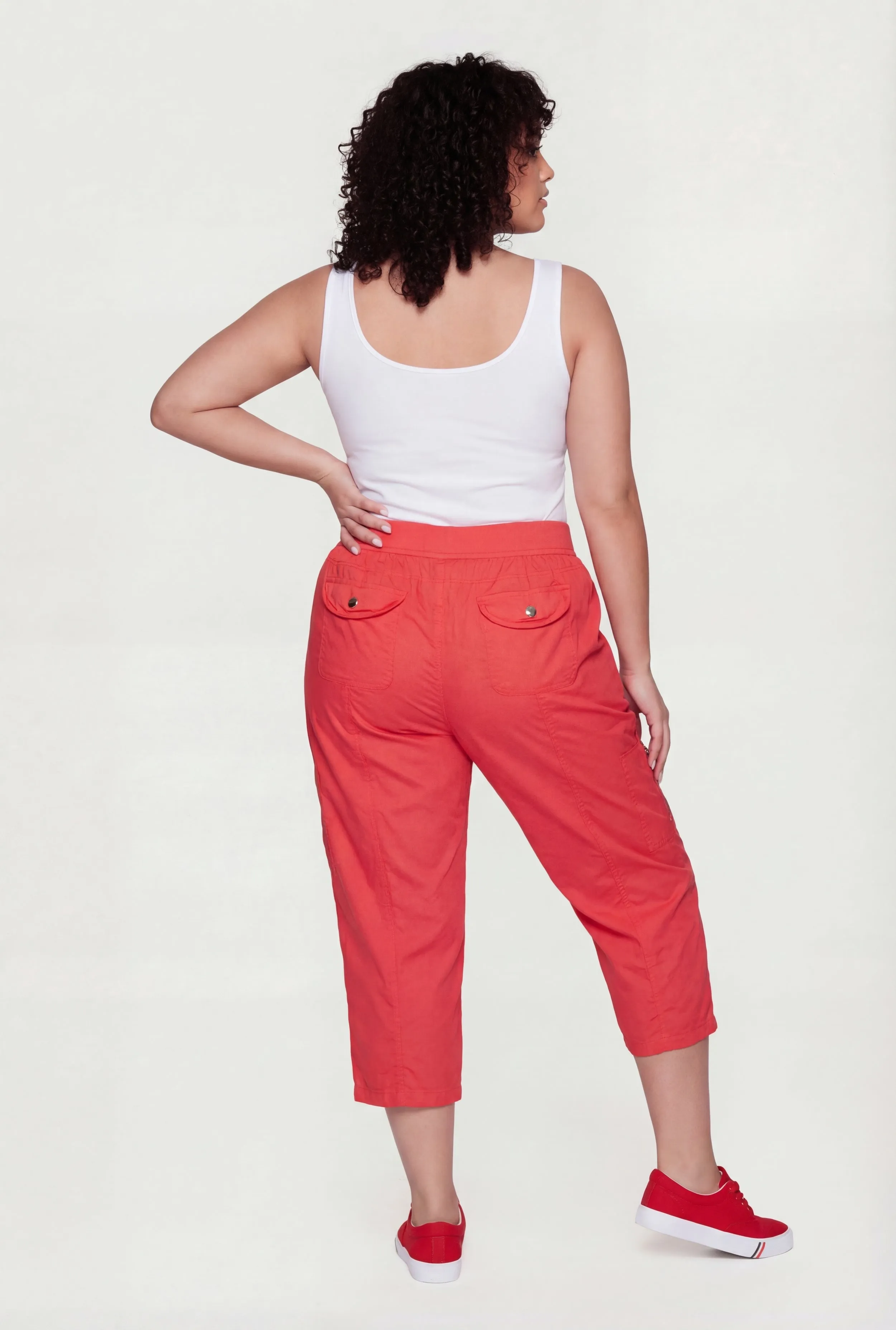 Plus Size High Waisted Zipper Detail Capris Pants sold by Rainbow product image thumbnail 5