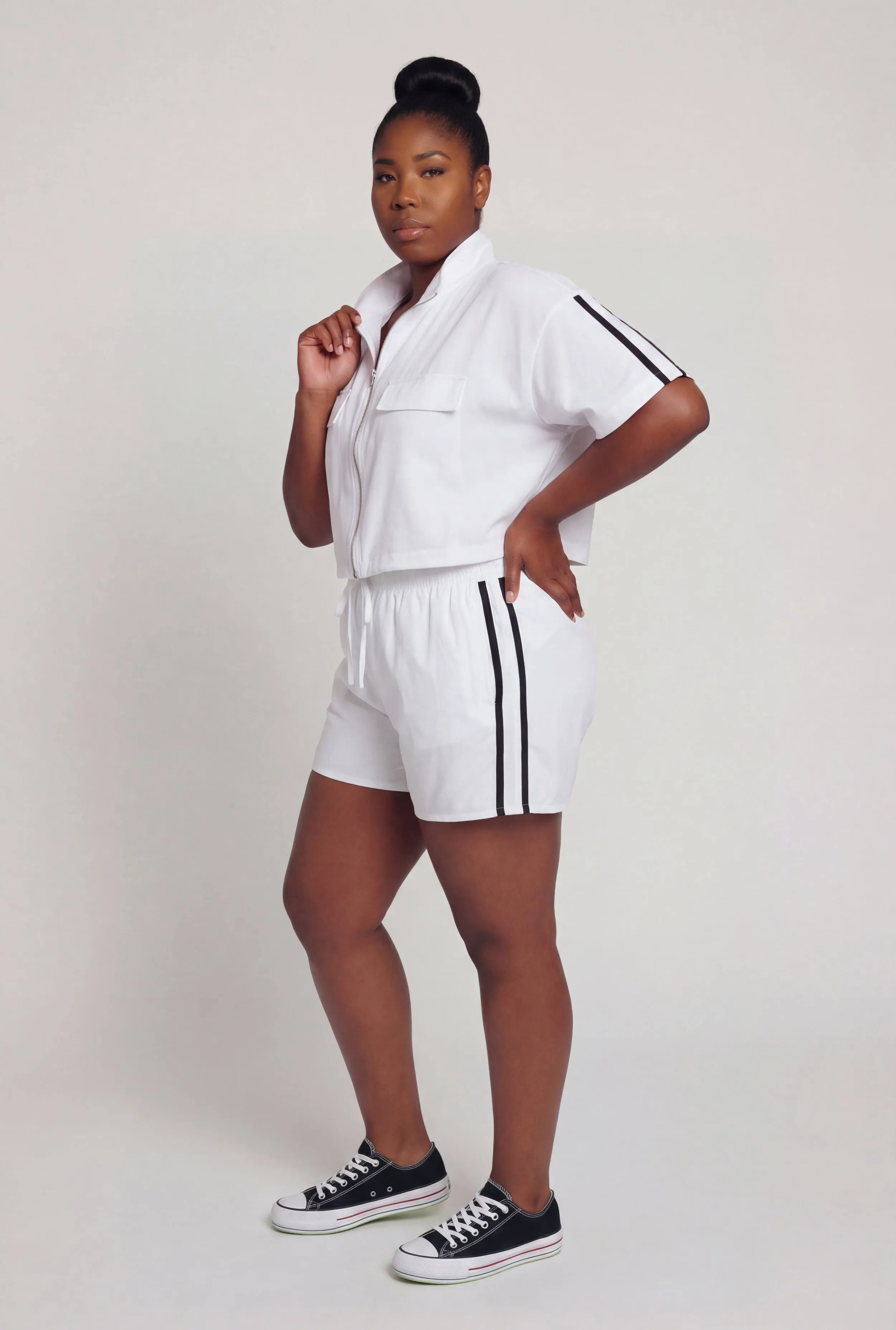 Plus Size Zip Front Cargo Pocket Crop Top sold by Rainbow product image thumbnail 3