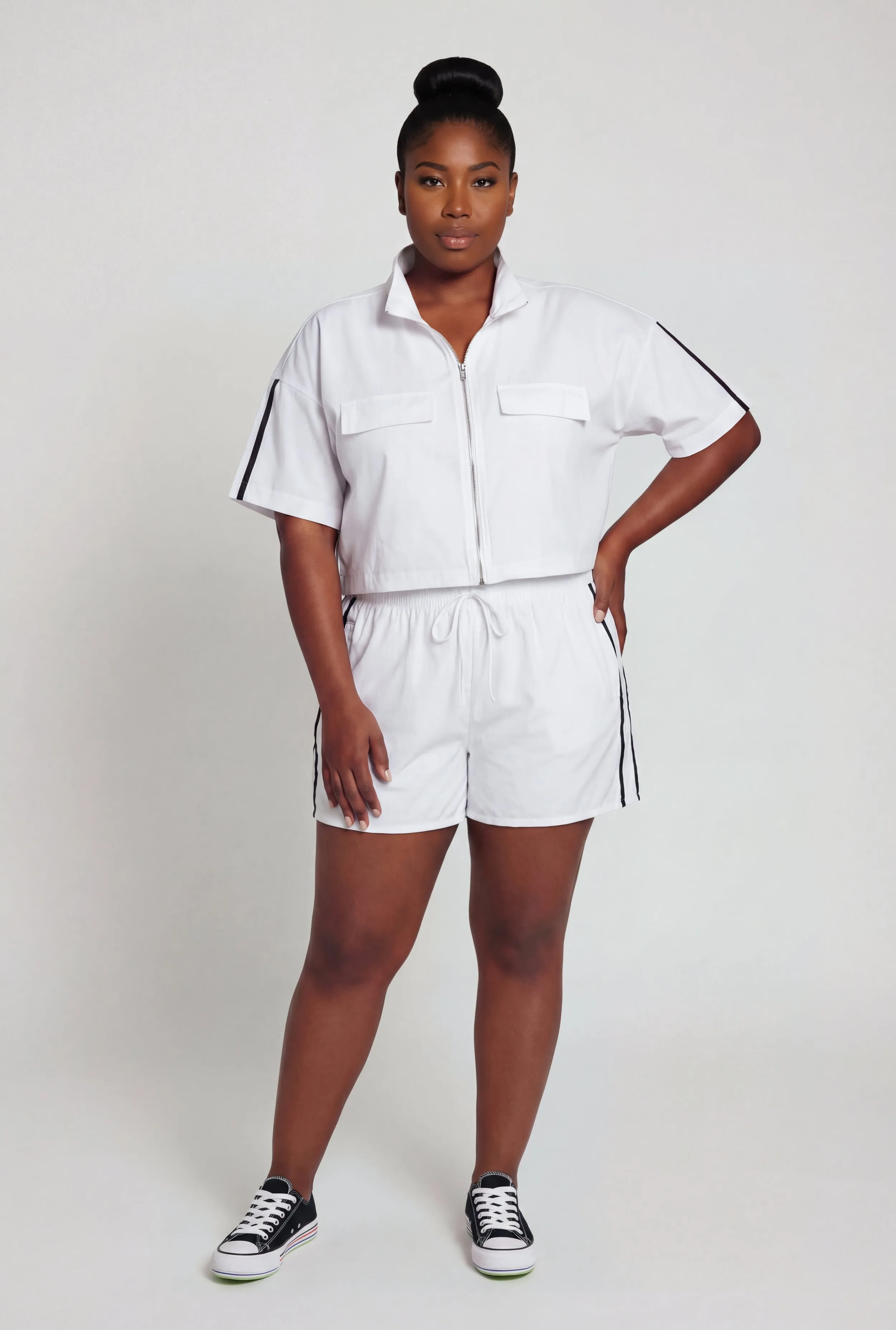 Plus Size Zip Front Cargo Pocket Crop Top sold by Rainbow product image thumbnail 2