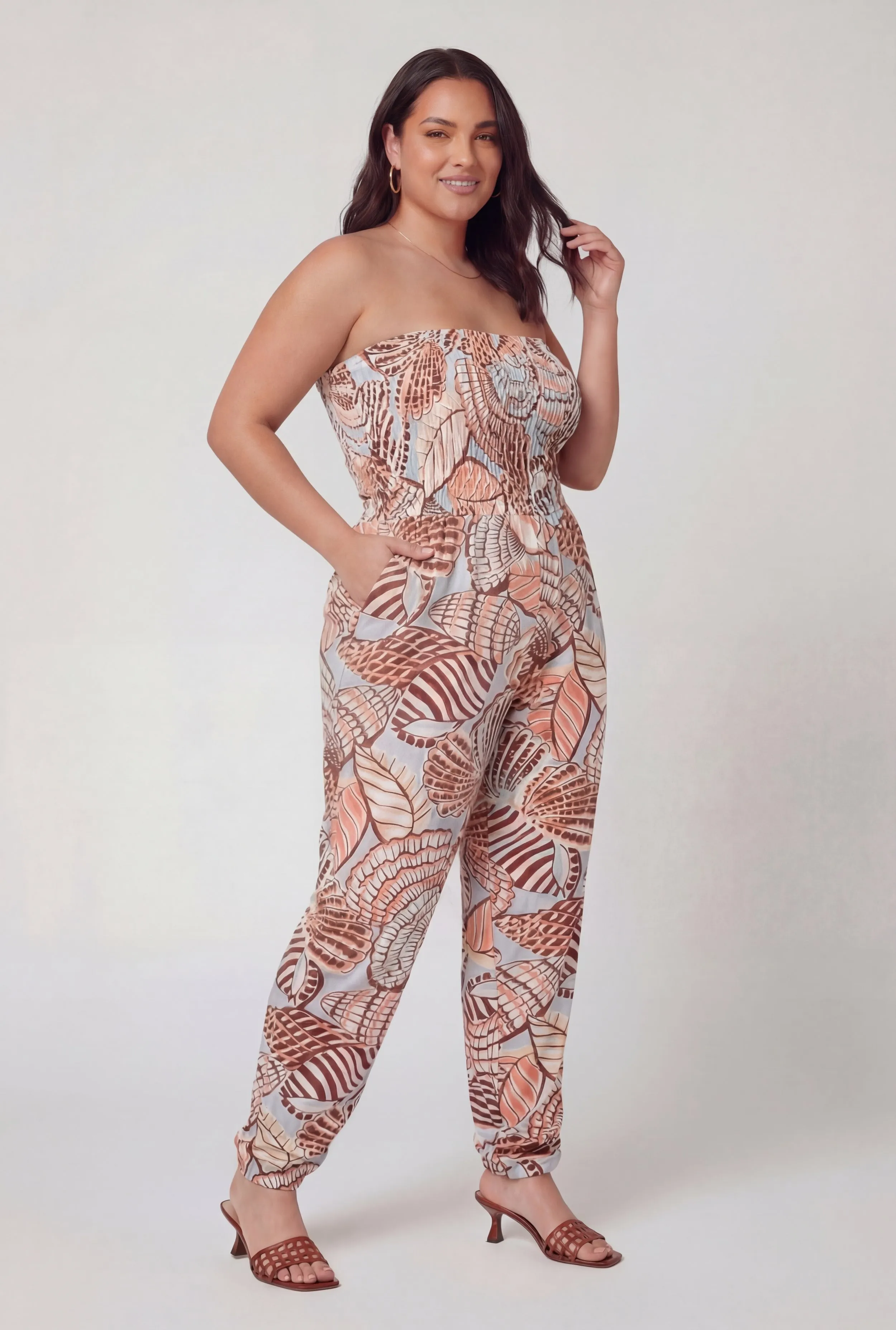 Plus Size Assorted Seashell Print Smocked Tube Jumpsuit sold by Rainbow product image thumbnail 2