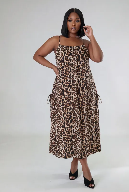 Plus Size Sleeveless Leopard Print Dress with Cargo Pockets made by Rainbow