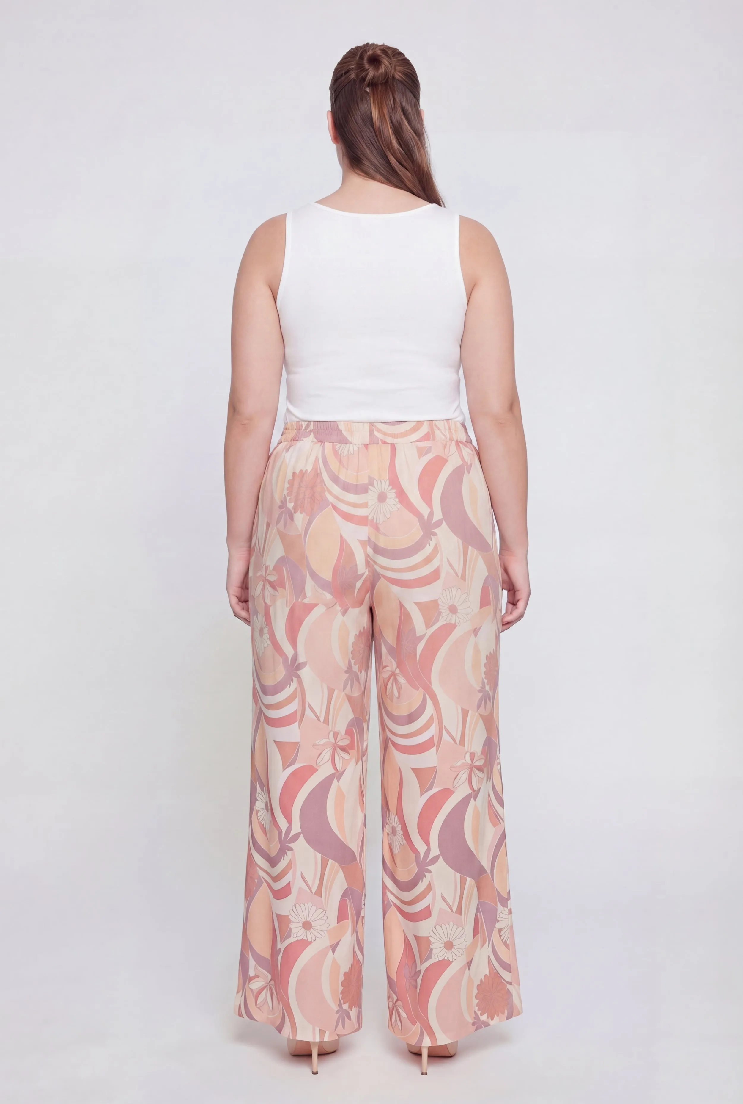 Plus Size Crepe Knit Patterned Casual Pants sold by Rainbow product image thumbnail 5