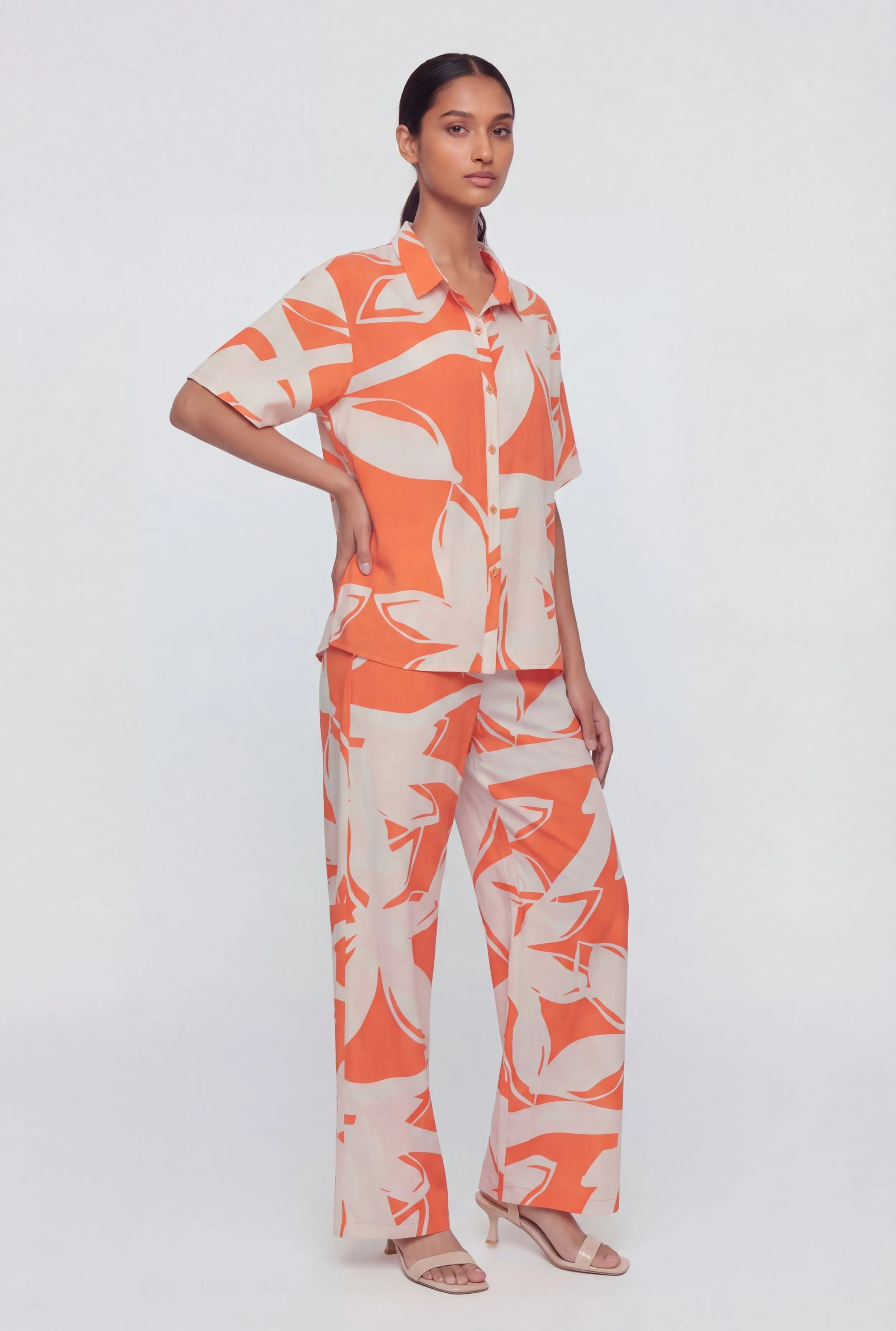 High Waisted Wide Leg Floral Crepe Knit Casual Pants sold by Rainbow product image thumbnail 2