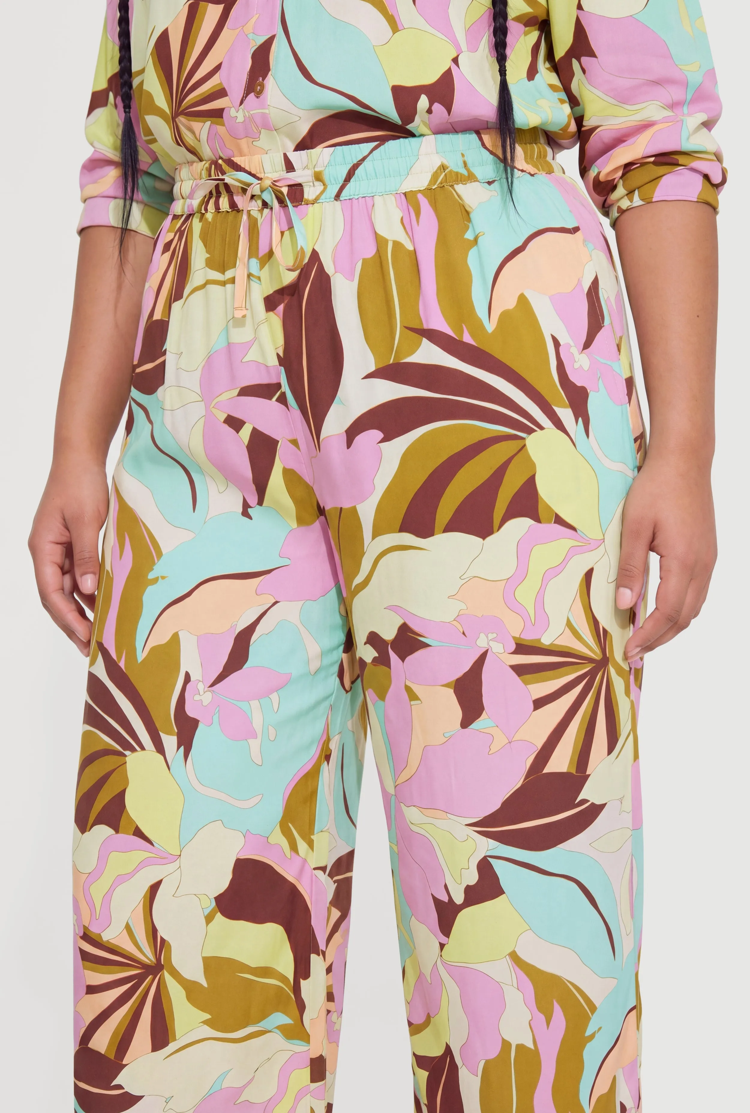 Plus Size Abstract Floral Print Wide Leg Pants sold by Rainbow product image thumbnail 2