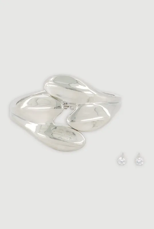 Sculpted Hinge Bracelet and Stud Earrings Set made by Rainbow