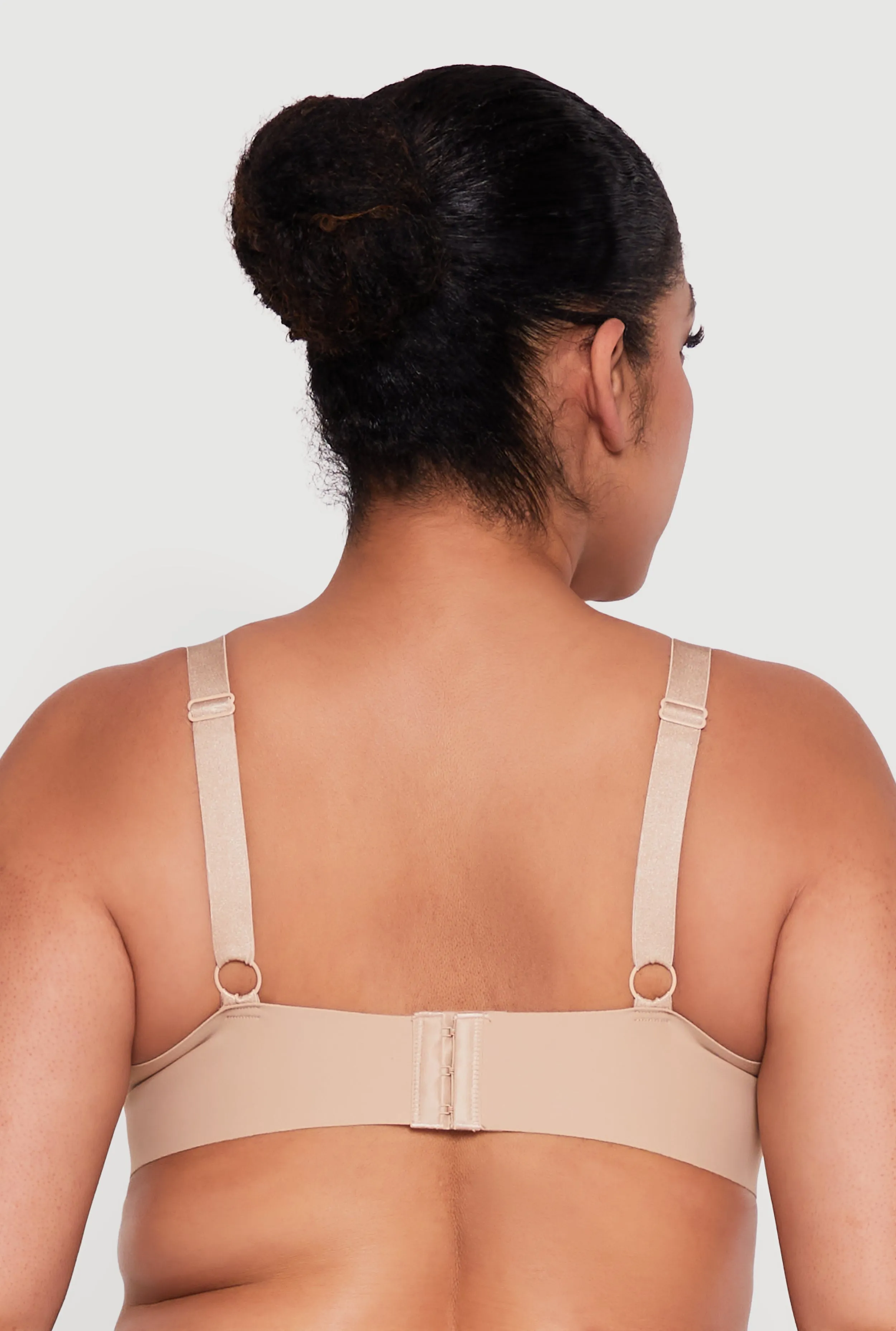 Plus Size Laser Cut Seamless Plunge Bra sold by Rainbow product image thumbnail 5
