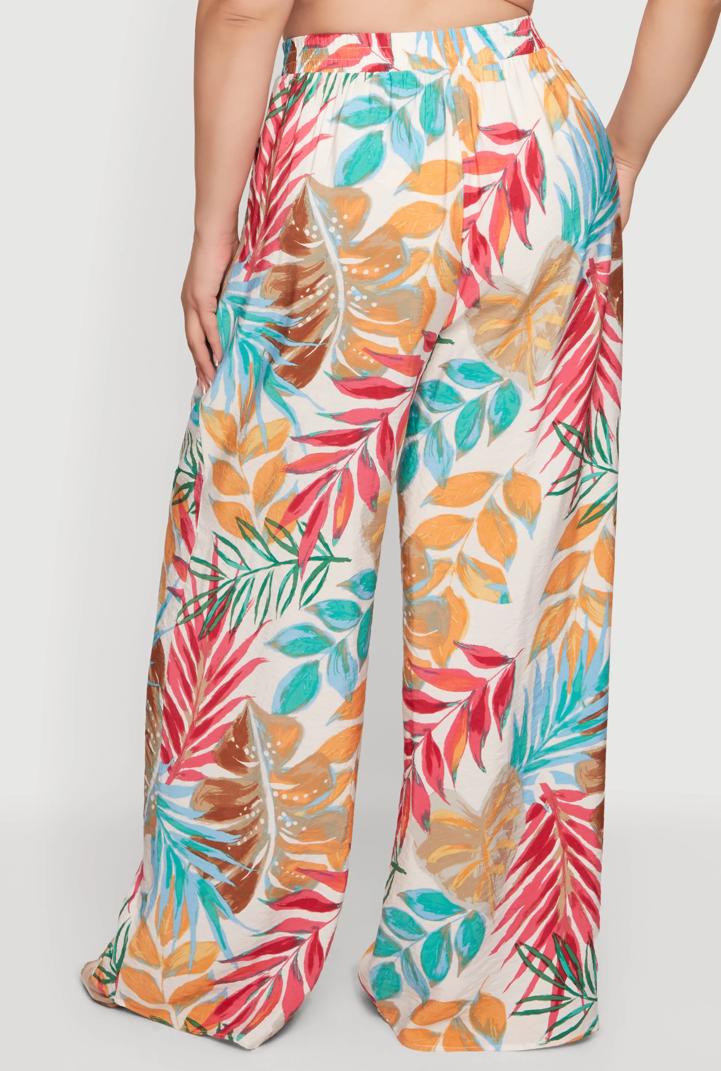 Plus Size Patterned Crepe Knit Wide Leg Pants sold by Rainbow product image thumbnail 5