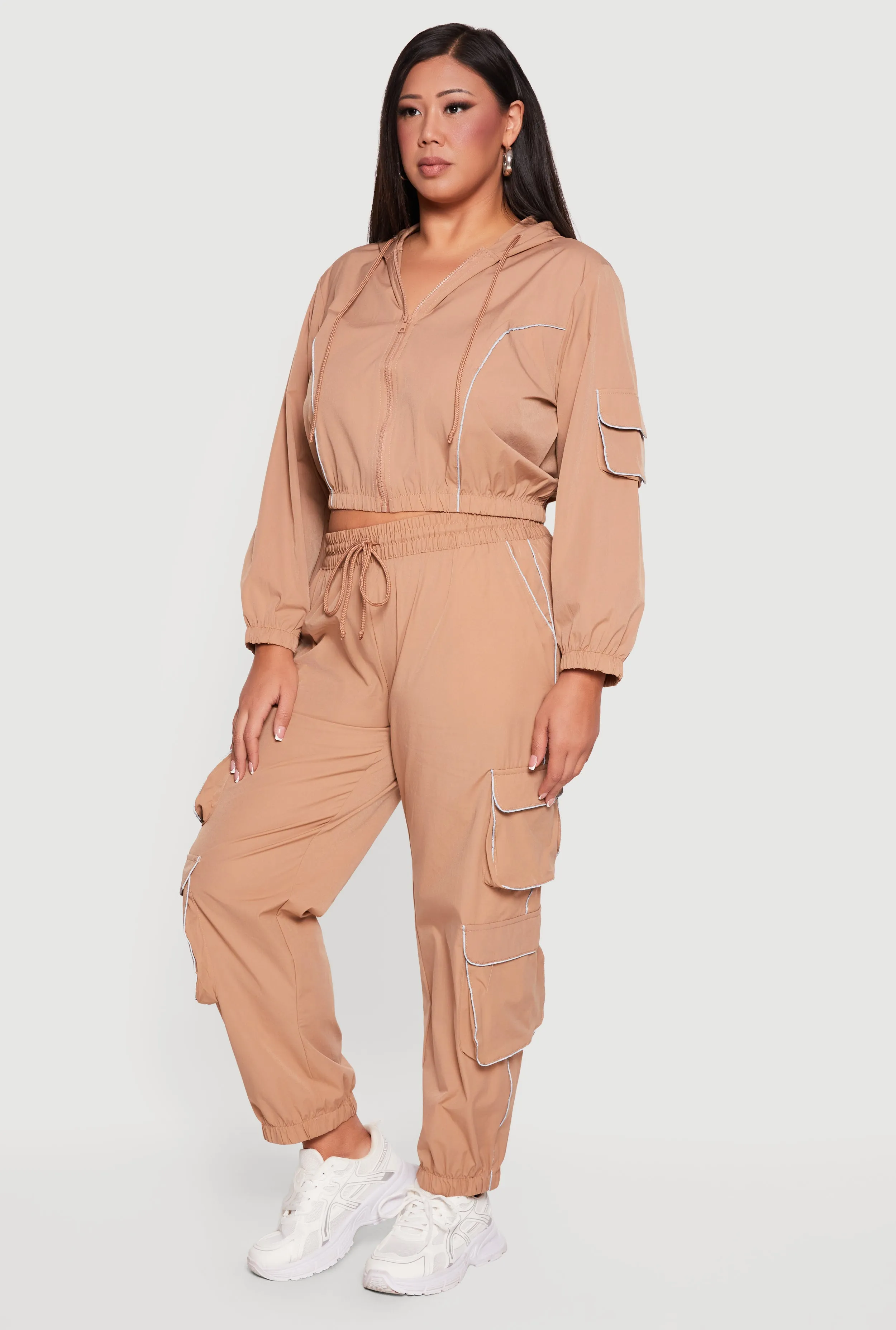 Plus Size Contrast Piping Trim Cargo Pocket Joggers sold by Rainbow product image thumbnail 2