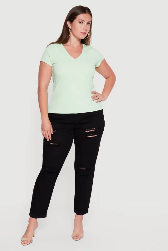 Plus Size Basic Short Sleeve V-Neck Top made by Rainbow
