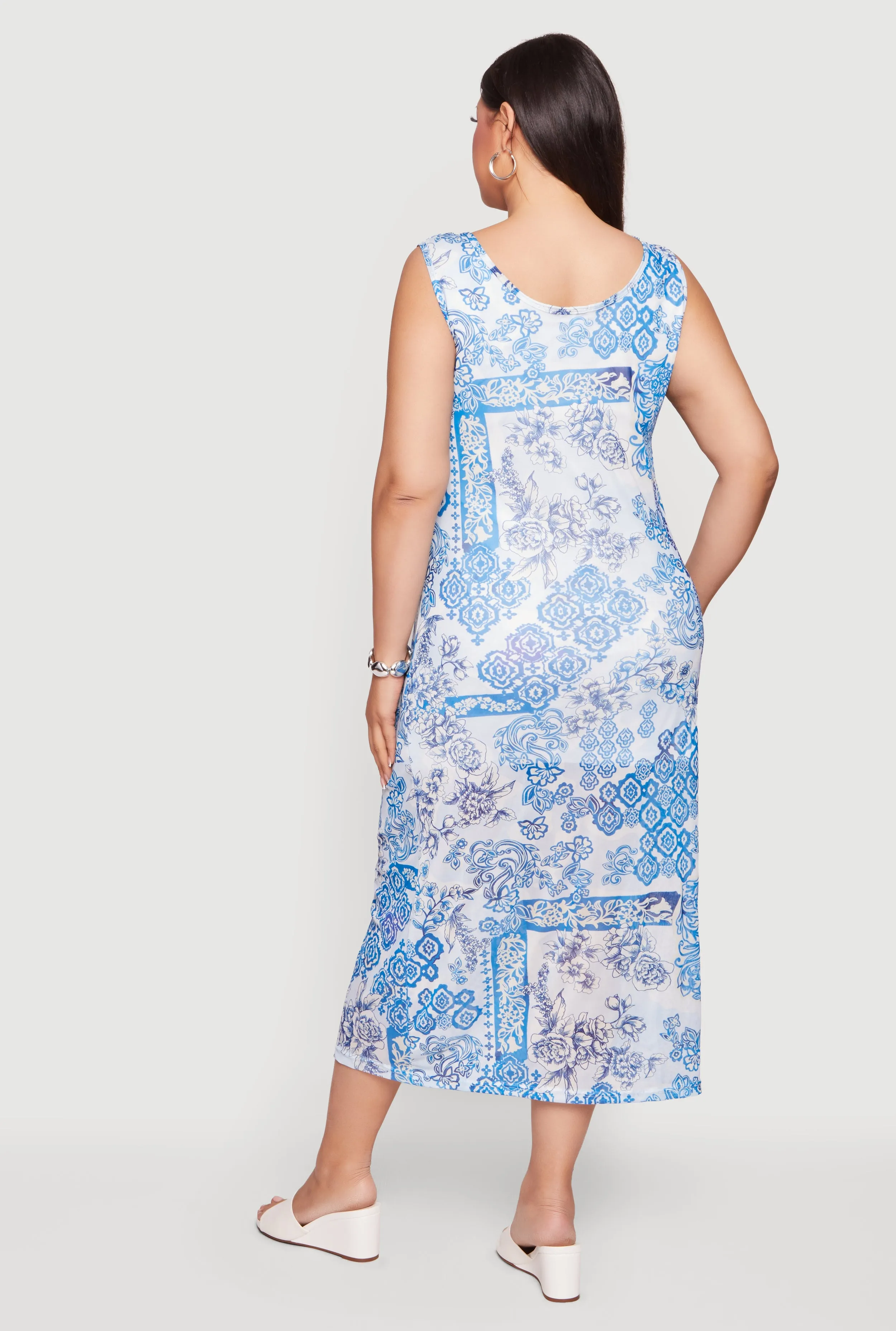 Plus Size Baroque Floral Print Sleeveless Maxi Dress sold by Rainbow product image thumbnail 3