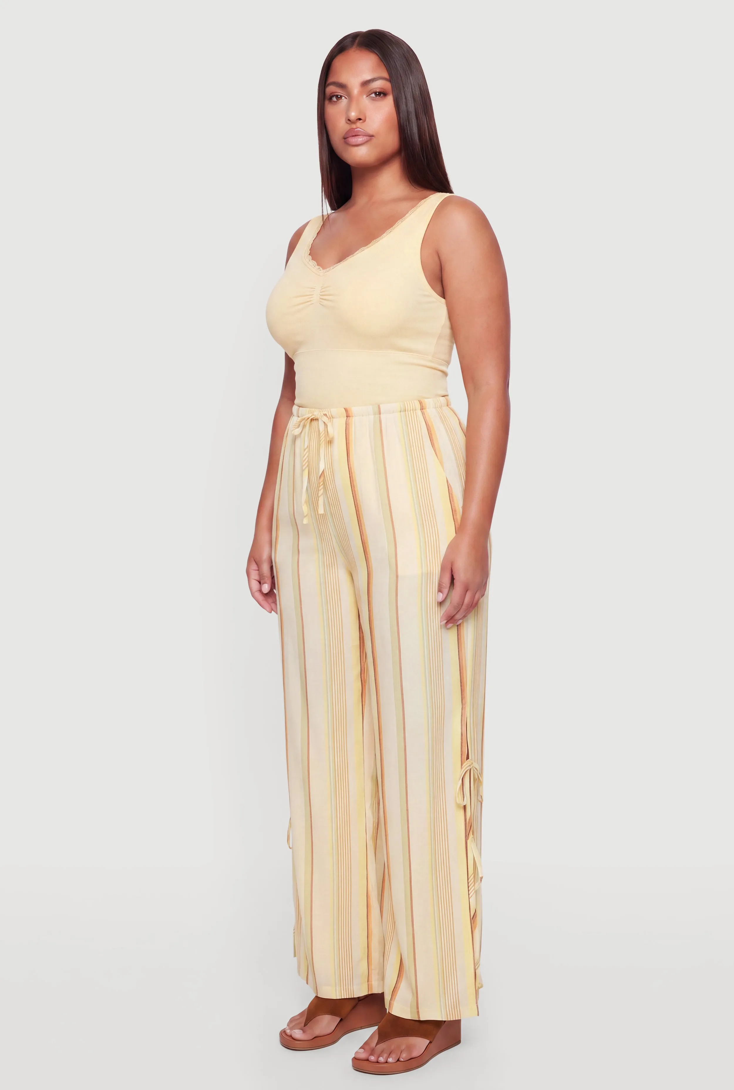Plus Size Patterned Side Slit Bow Detail Wide Leg Pants sold by Rainbow product image thumbnail 2