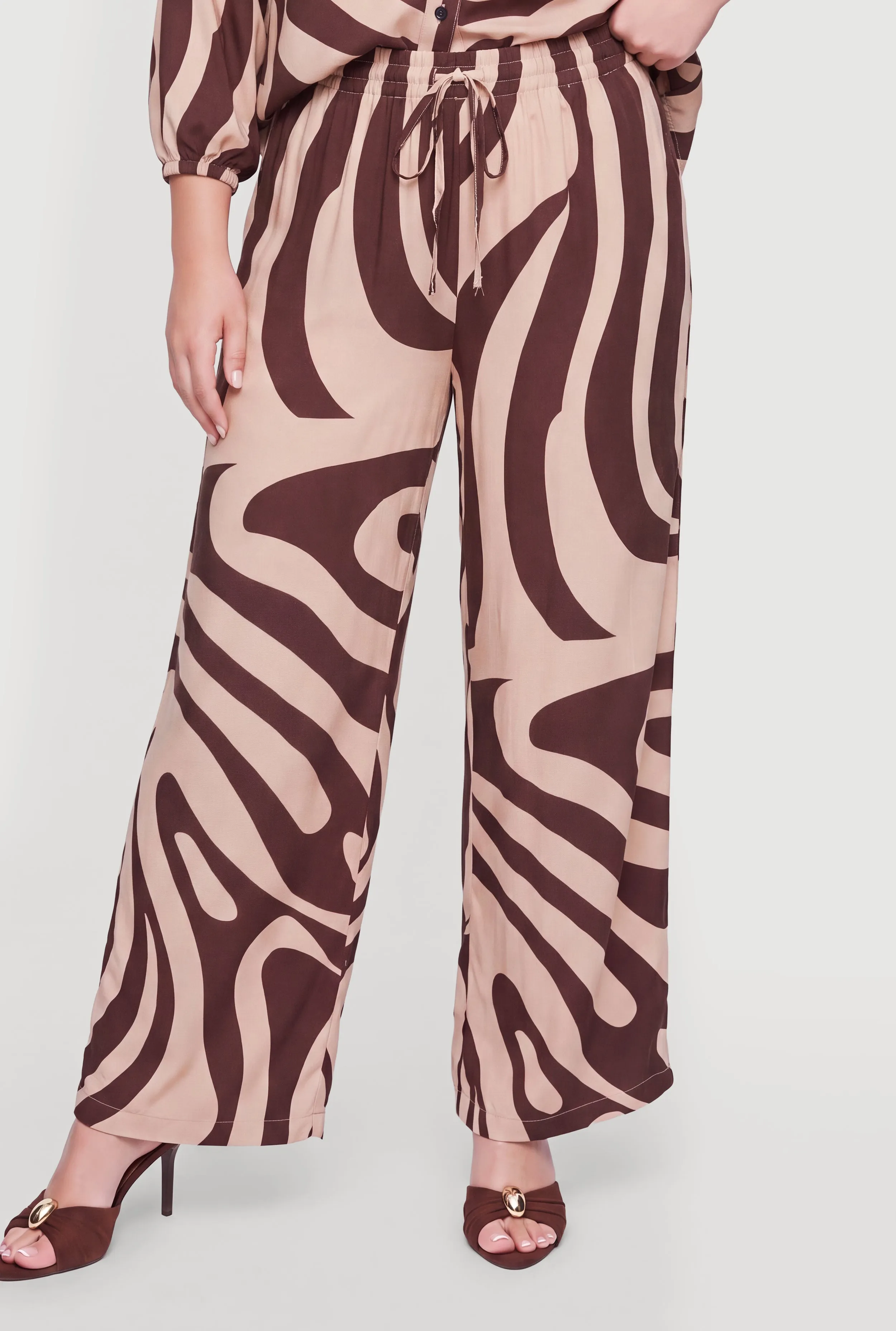 Plus Size Printed Pattern Wide Leg Pants sold by Rainbow product image thumbnail 3