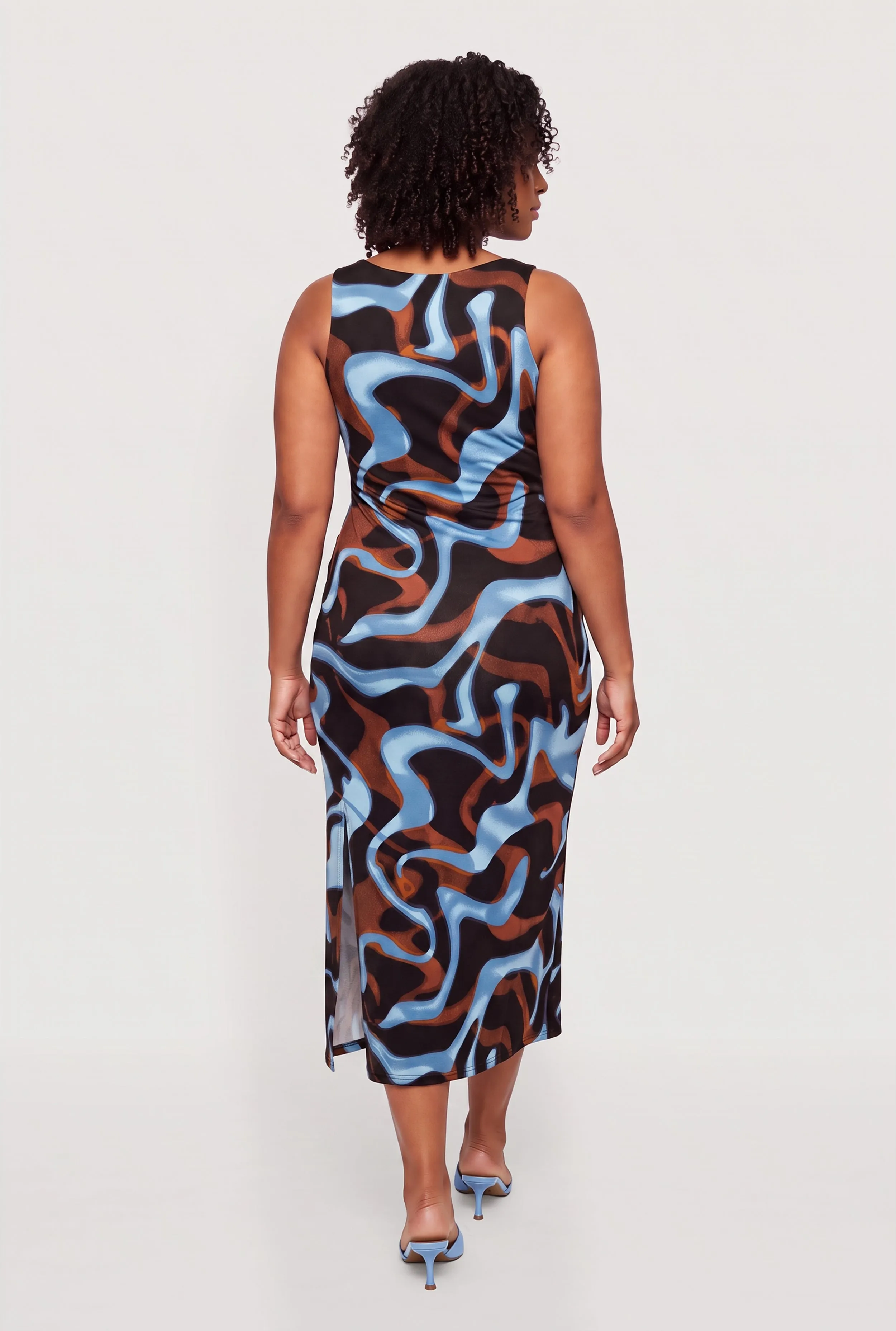 Plus Size Abstract Print Scoop Neck Sleeveless Maxi Dress sold by Rainbow product image thumbnail 3