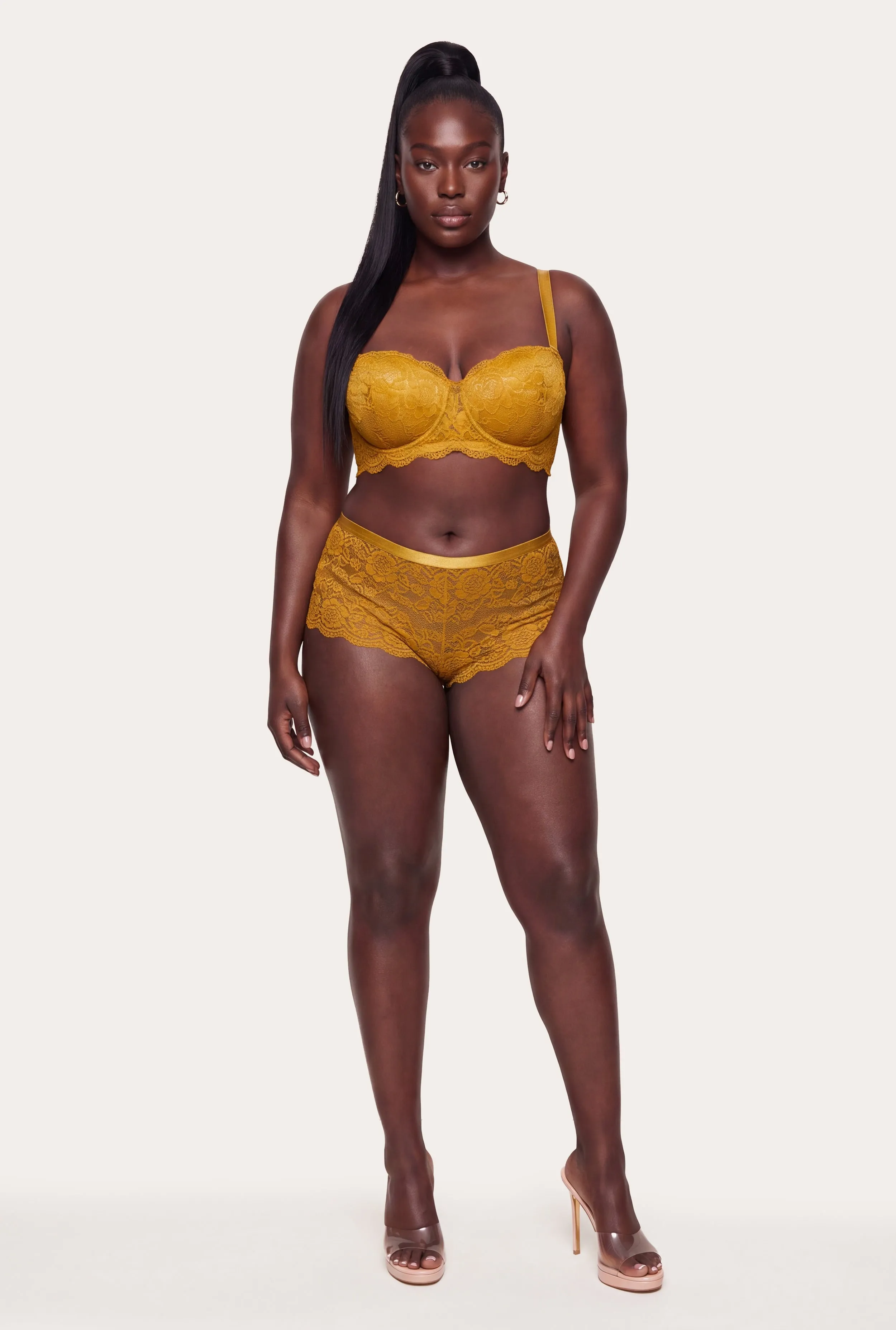 Plus Size Floral Lace Scalloped Hem Boyshort Panty sold by Rainbow product image thumbnail 2
