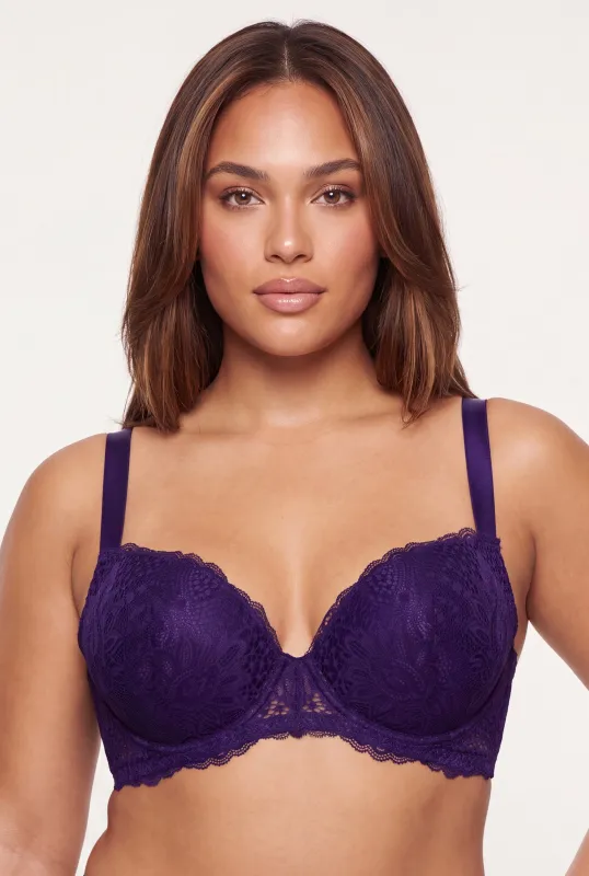 Plus Size Scalloped Lace Trim Plunge Bra made by Rainbow