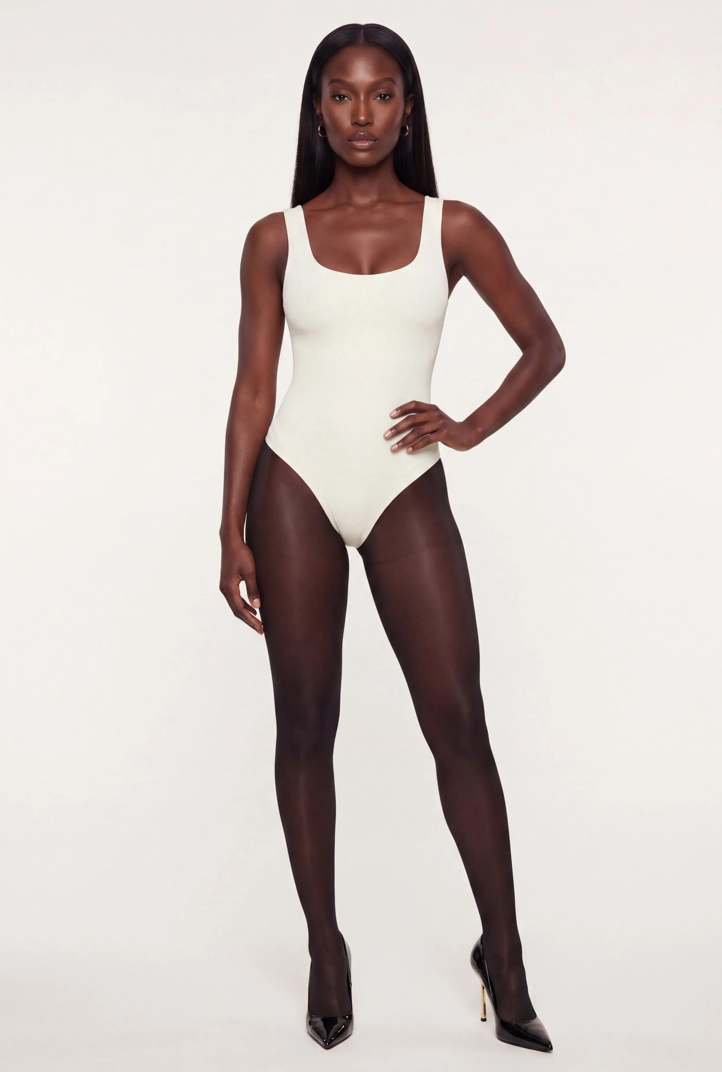 Seamless Square Neck Sleeveless Bodysuit sold by Rainbow