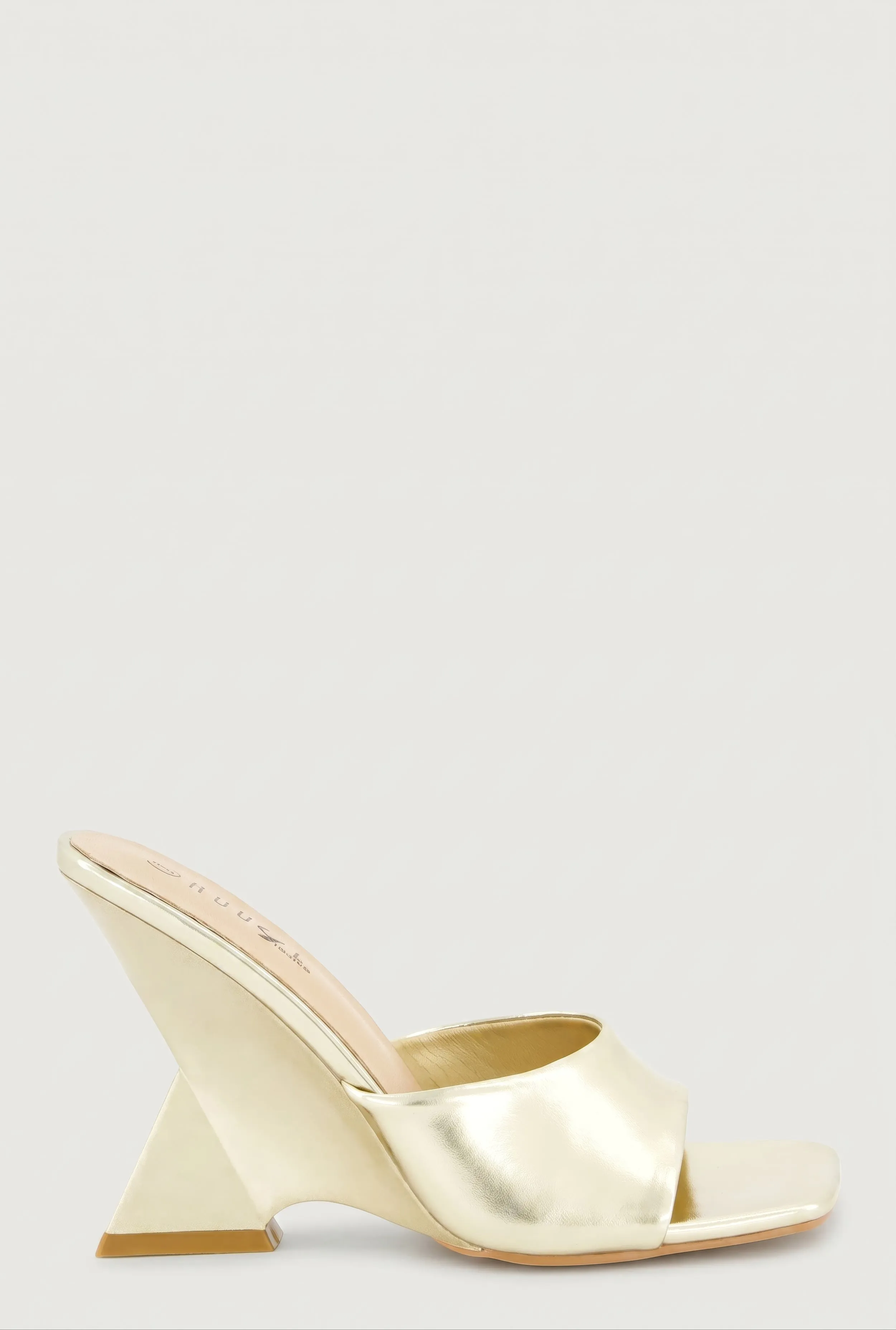 Single Band Spool Wedge Mules sold by Rainbow product image thumbnail 3
