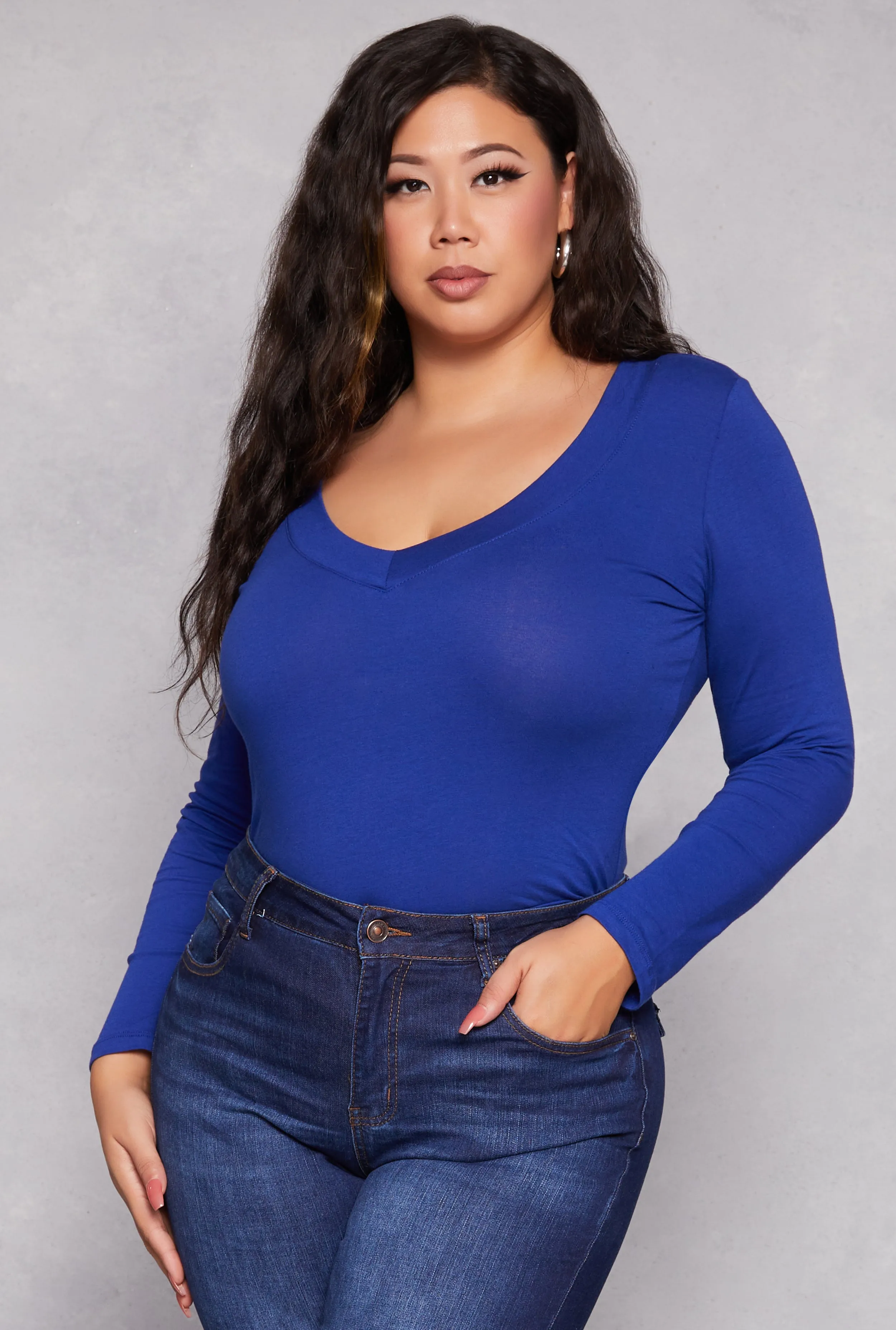 Plus Size Solid V Neck Long Sleeve Tee sold by Rainbow product image thumbnail 3