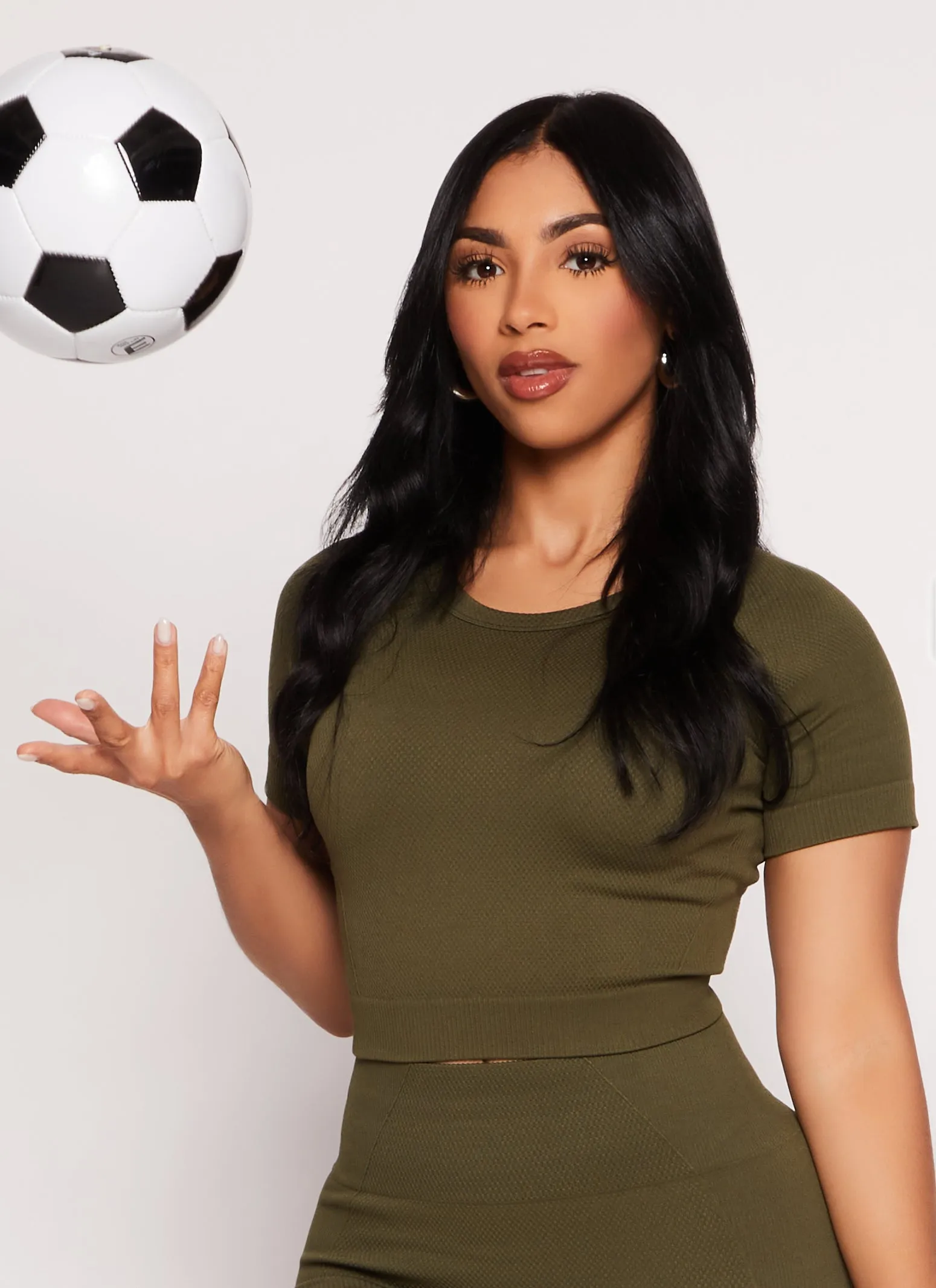 Seamless Ribbed Crew Neck Crop Top sold by Rainbow