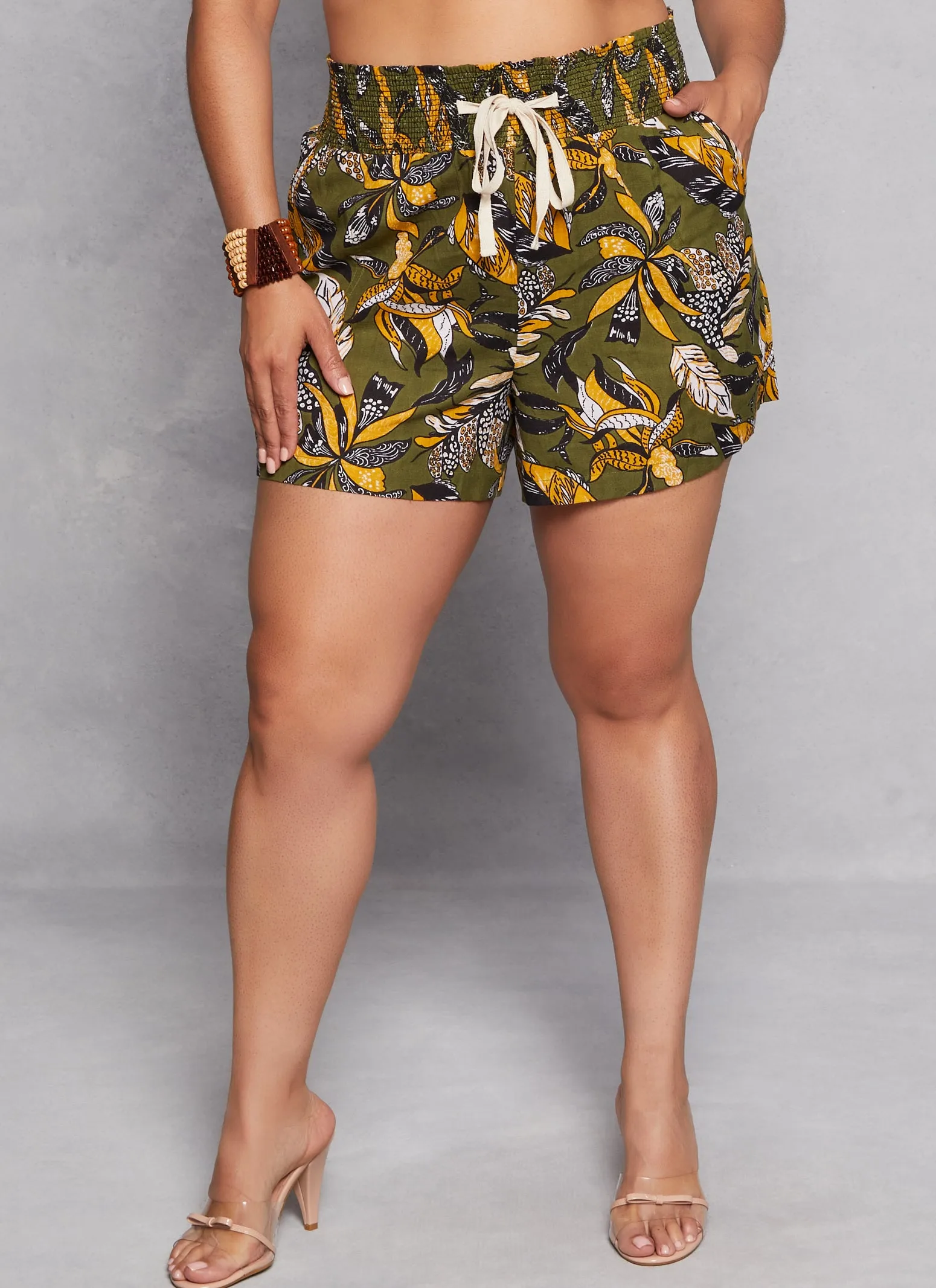 Plus Size Linen Floral Print Smocked Faux Drawstring Shorts sold by Rainbow product image thumbnail 2