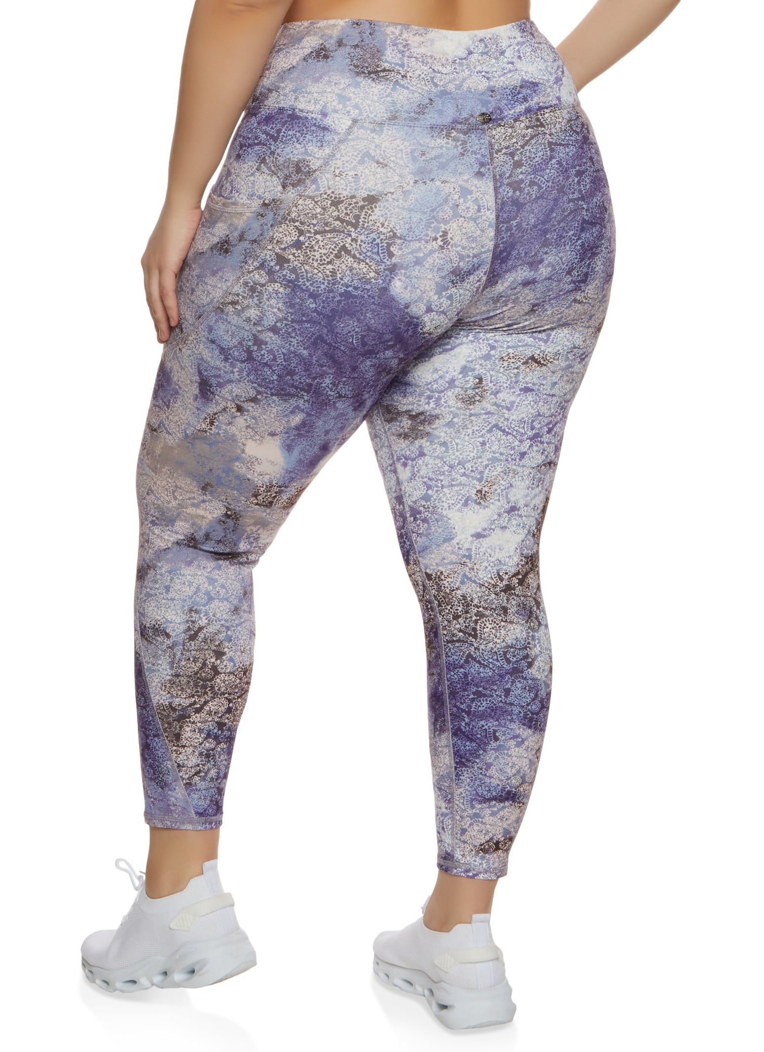 Plus Size Printed Cell Phone Pocket Leggings sold by Rainbow product image thumbnail 2