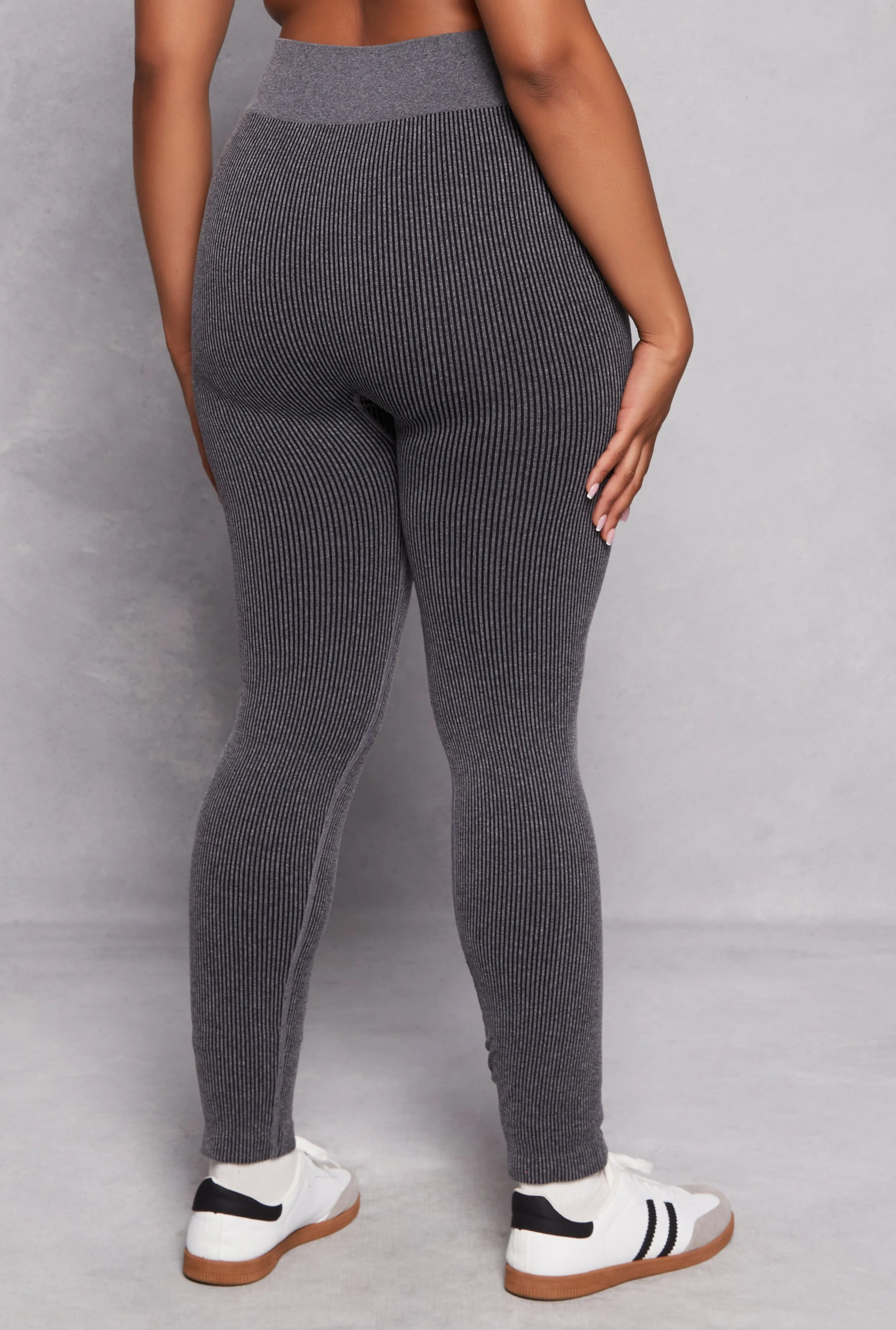 Plus Size Seamless Ribbed High Waisted Leggings sold by Rainbow product image thumbnail 3