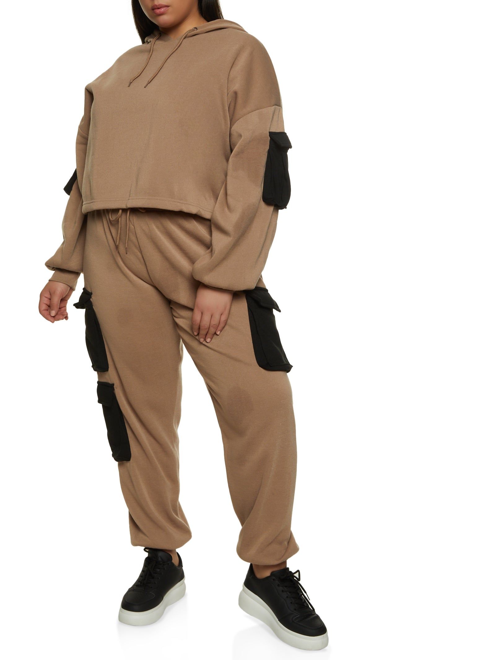 Plus Size Color Block Cargo Pocket Cropped Hoodie sold by Rainbow product image thumbnail 2