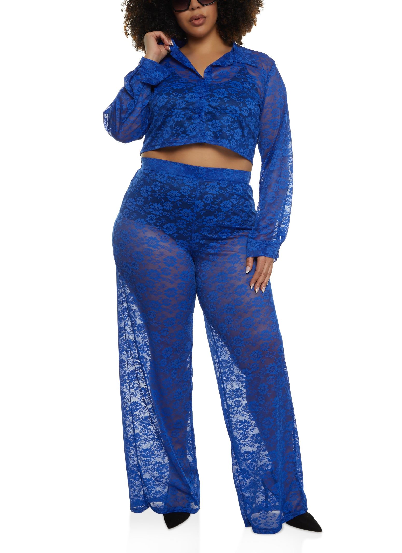 Plus Size Floral Lace Cropped Shirt sold by Rainbow product image thumbnail 2